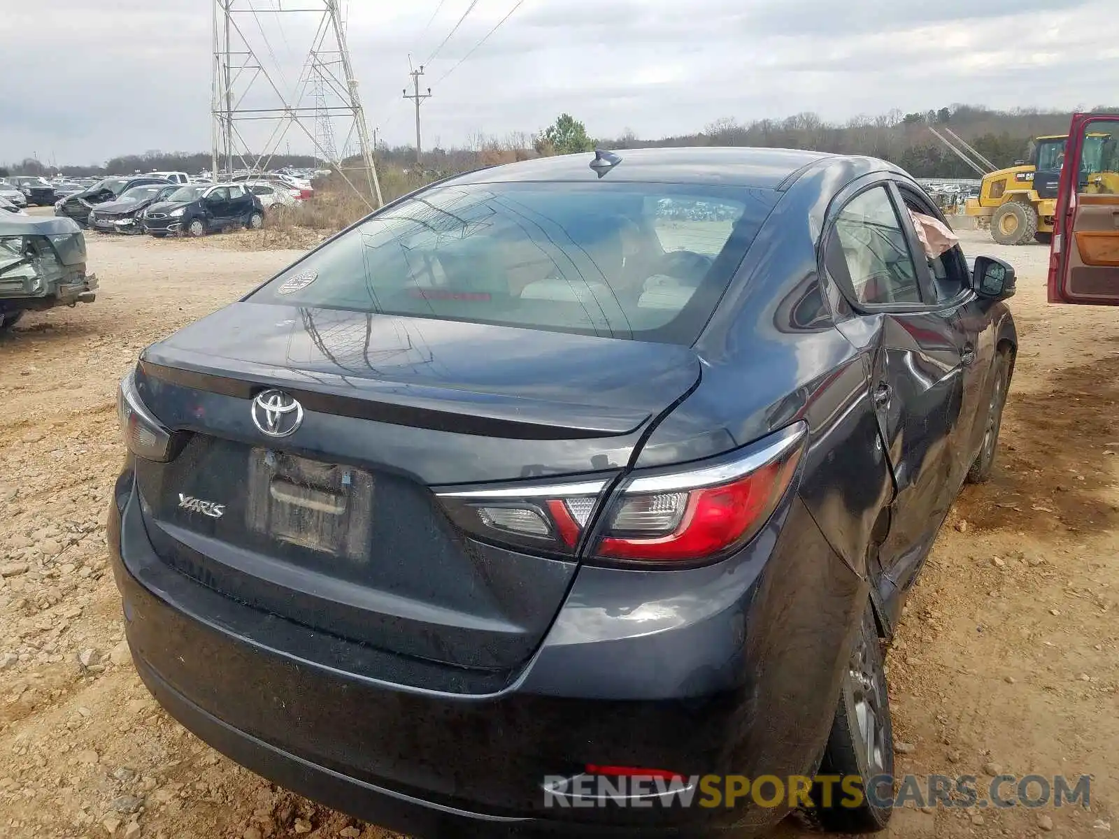 4 Photograph of a damaged car 3MYDLBYVXKY522780 TOYOTA YARIS 2019