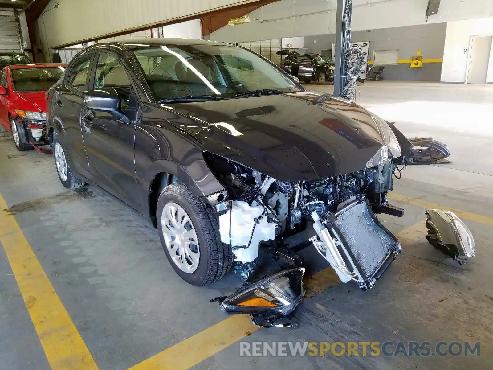 1 Photograph of a damaged car 3MYDLBYVXKY522844 TOYOTA YARIS 2019