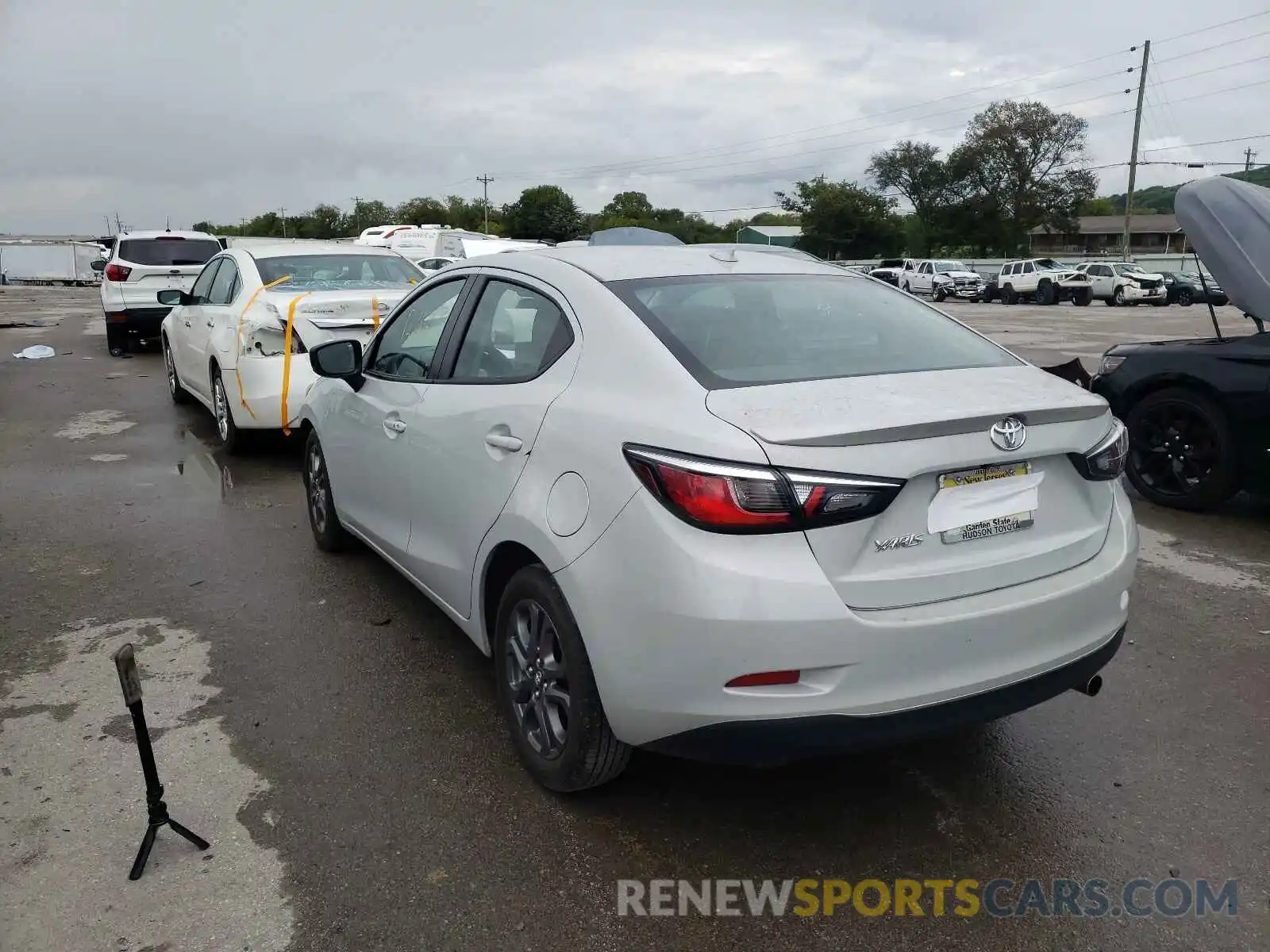 3 Photograph of a damaged car 3MYDLBYVXKY524237 TOYOTA YARIS 2019