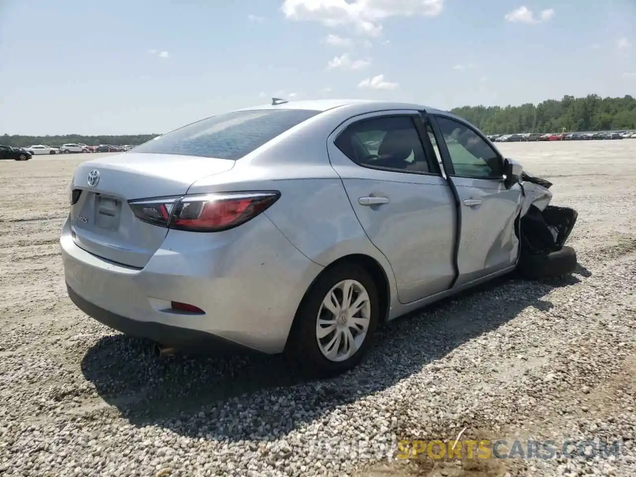 4 Photograph of a damaged car 3MYDLBYVXKY524612 TOYOTA YARIS 2019