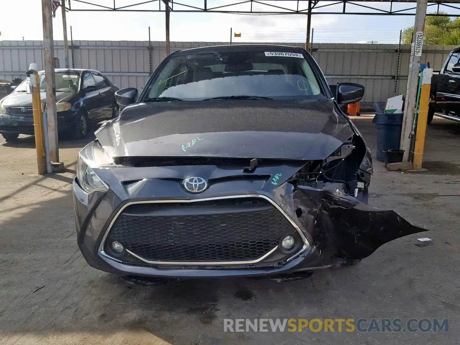 9 Photograph of a damaged car 3MYDLBYVXKY524755 TOYOTA YARIS 2019