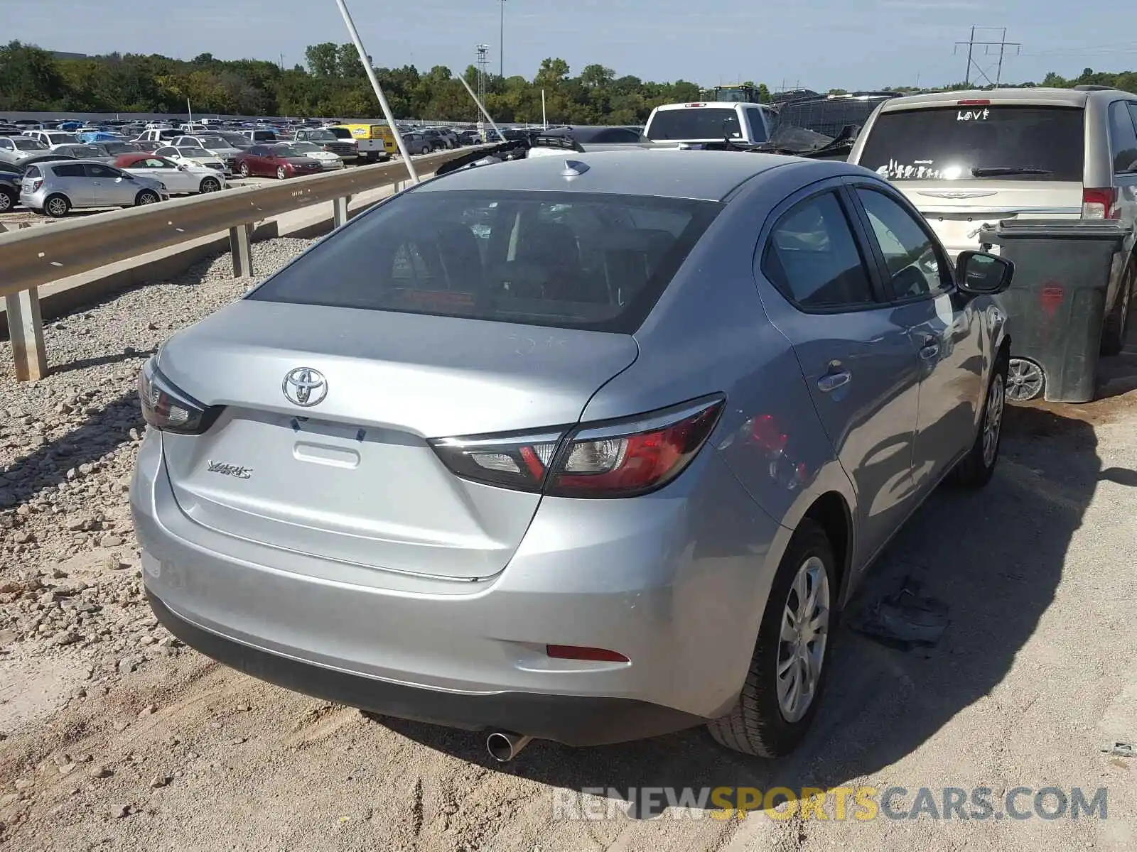 4 Photograph of a damaged car 3MYDLBYVXKY527199 TOYOTA YARIS 2019