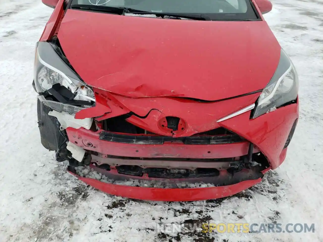 9 Photograph of a damaged car VNKJTUD3XKA104300 TOYOTA YARIS 2019