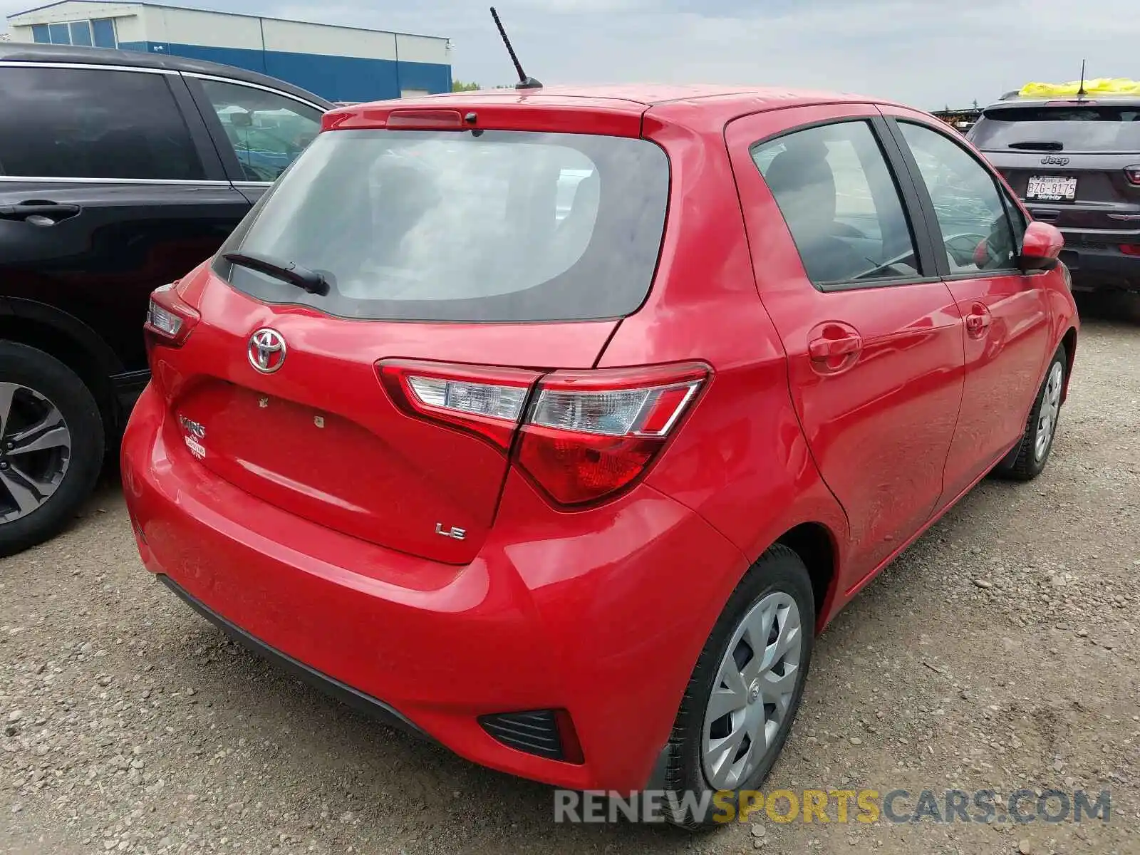 4 Фотография поврежденного автомобиля VNKKTUD33KA104854 TOYOTA YARIS 2019