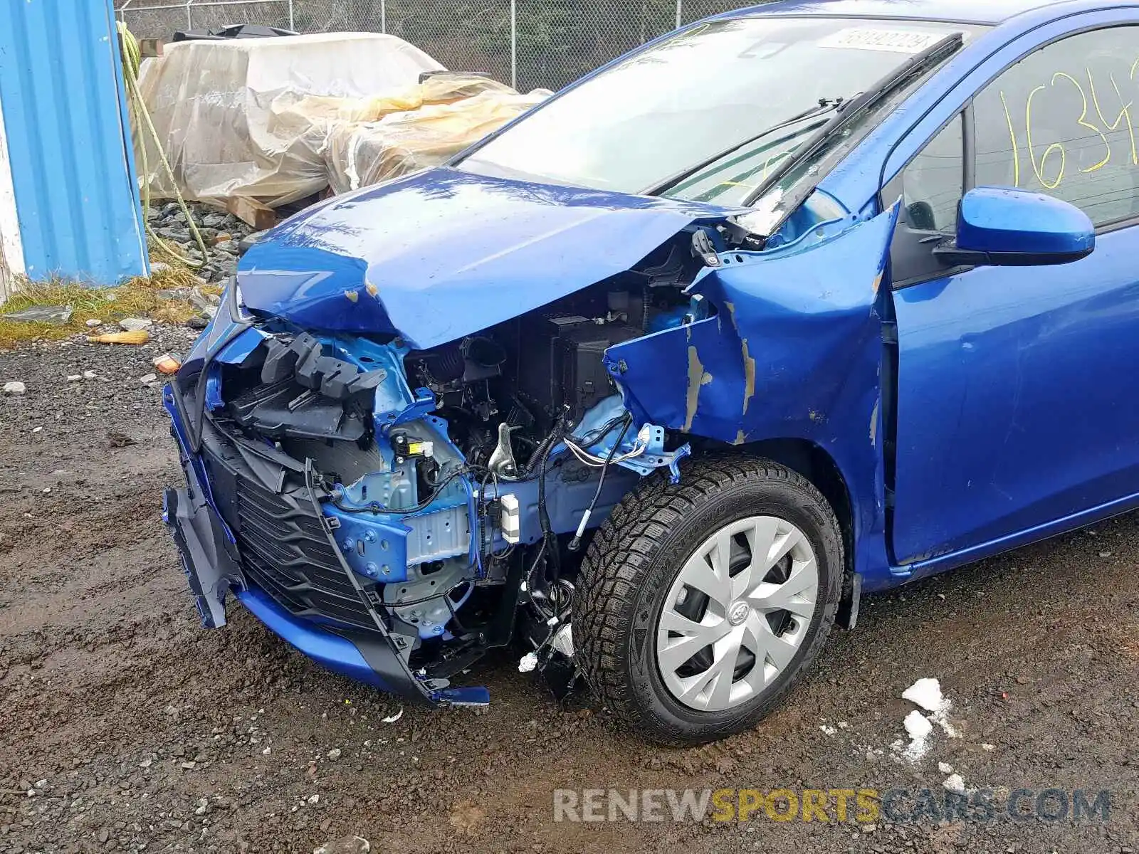 9 Photograph of a damaged car VNKKTUD34KA104510 TOYOTA YARIS 2019