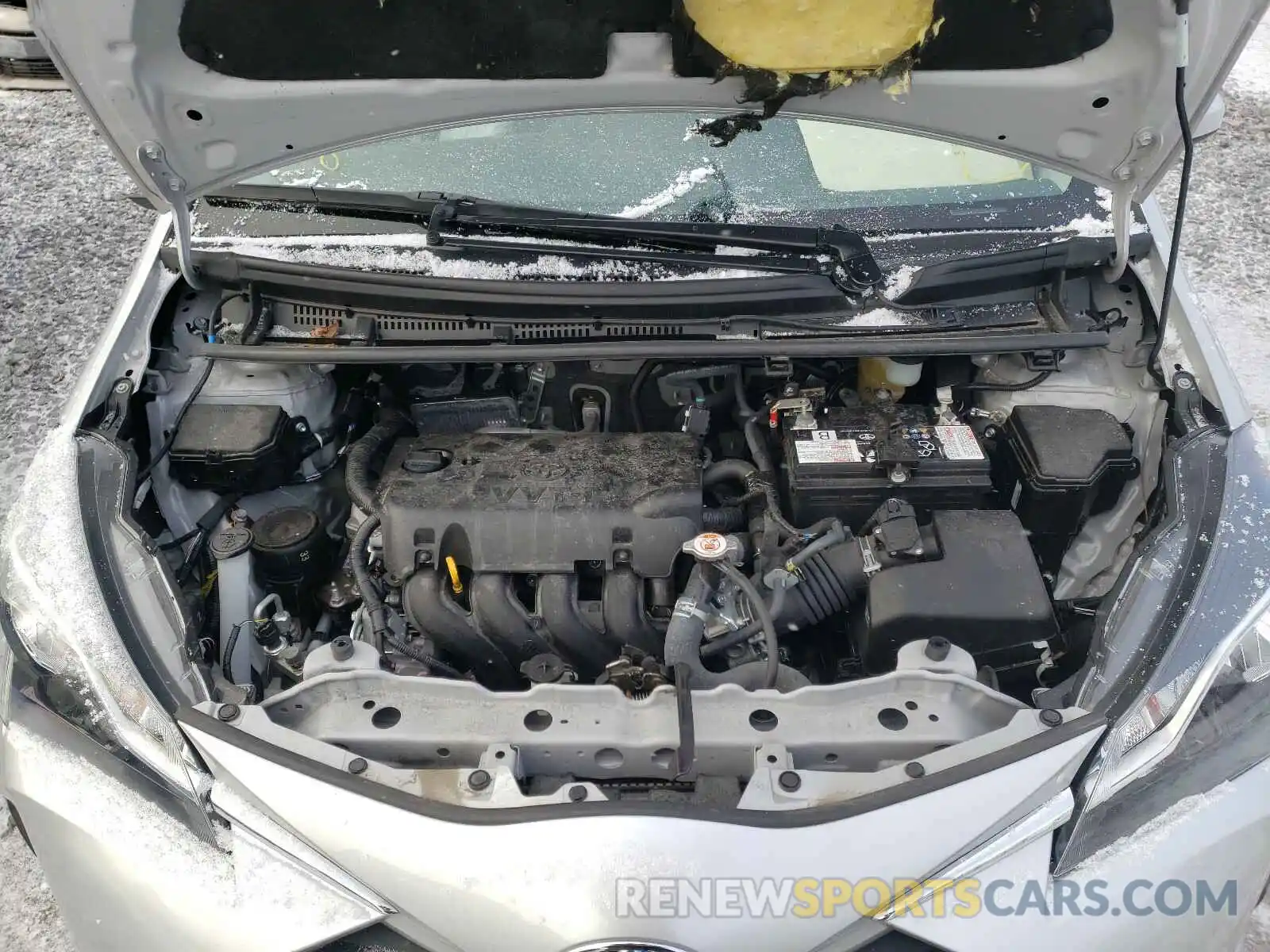 7 Photograph of a damaged car VNKKTUD37KA105618 TOYOTA YARIS 2019