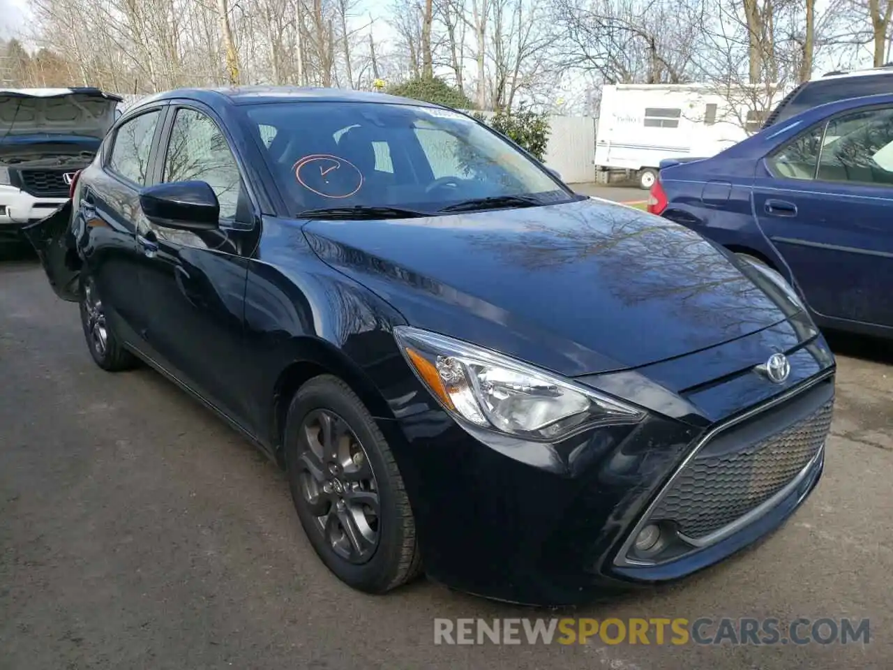 1 Photograph of a damaged car 3MYDLBJV1LY701589 TOYOTA YARIS 2020