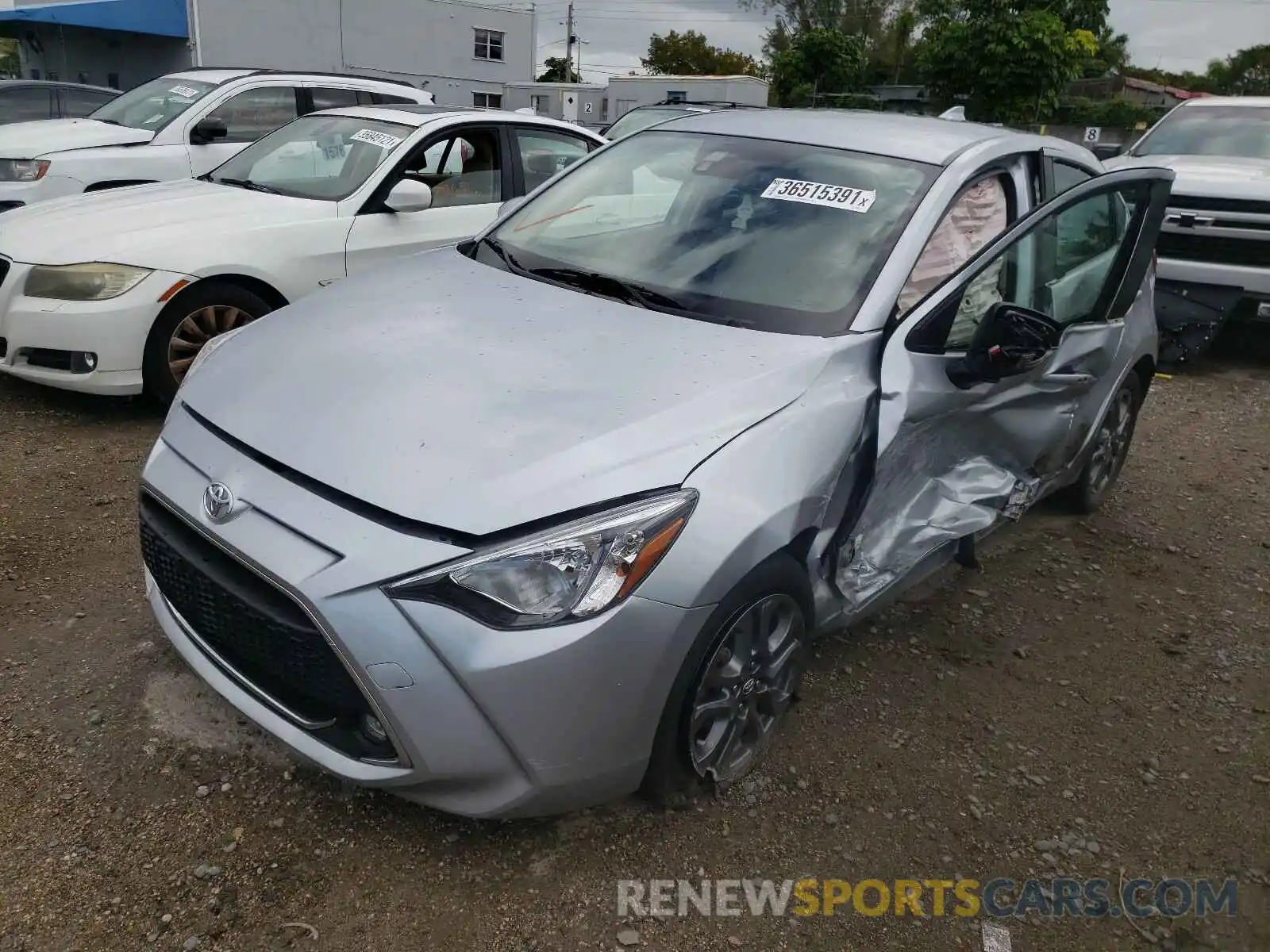 2 Photograph of a damaged car 3MYDLBJV1LY705321 TOYOTA YARIS 2020