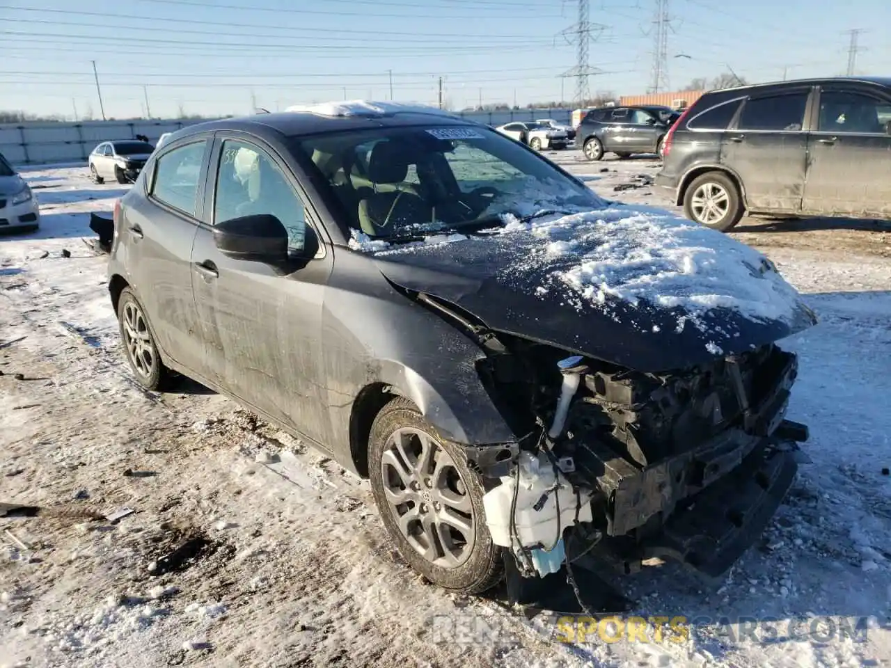 1 Photograph of a damaged car 3MYDLBJV1LY706243 TOYOTA YARIS 2020