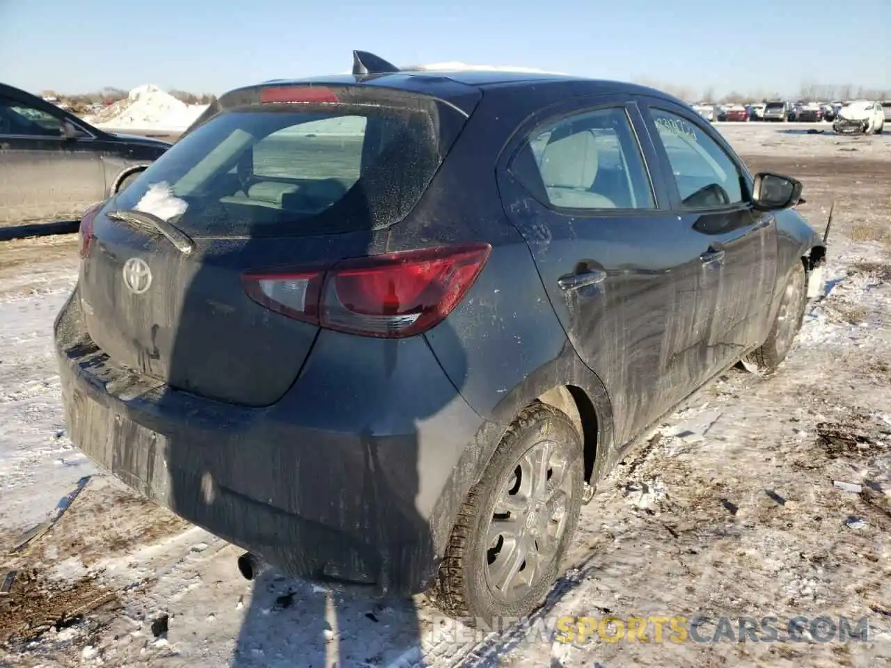 4 Photograph of a damaged car 3MYDLBJV1LY706243 TOYOTA YARIS 2020