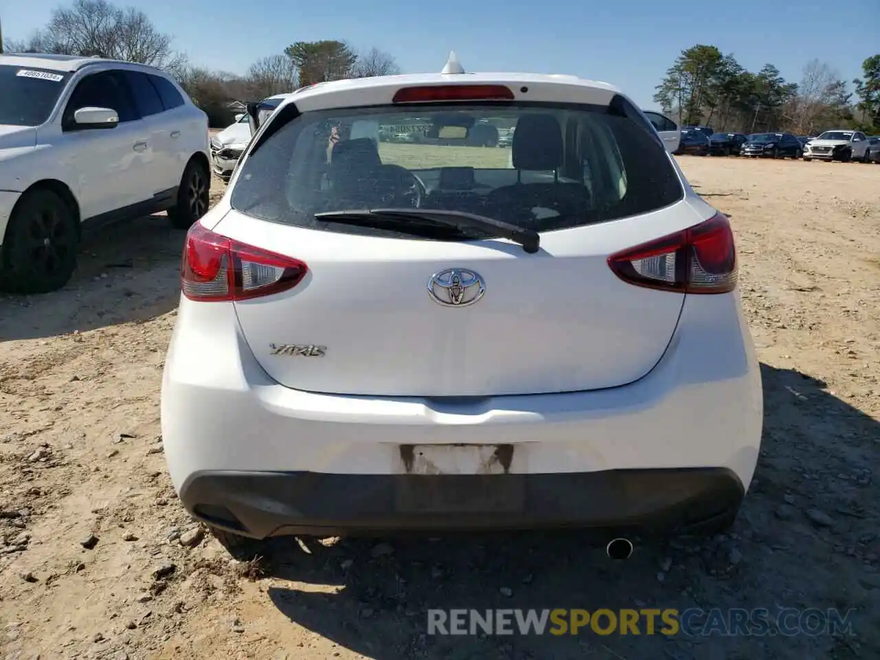 6 Photograph of a damaged car 3MYDLBJV1LY708669 TOYOTA YARIS 2020