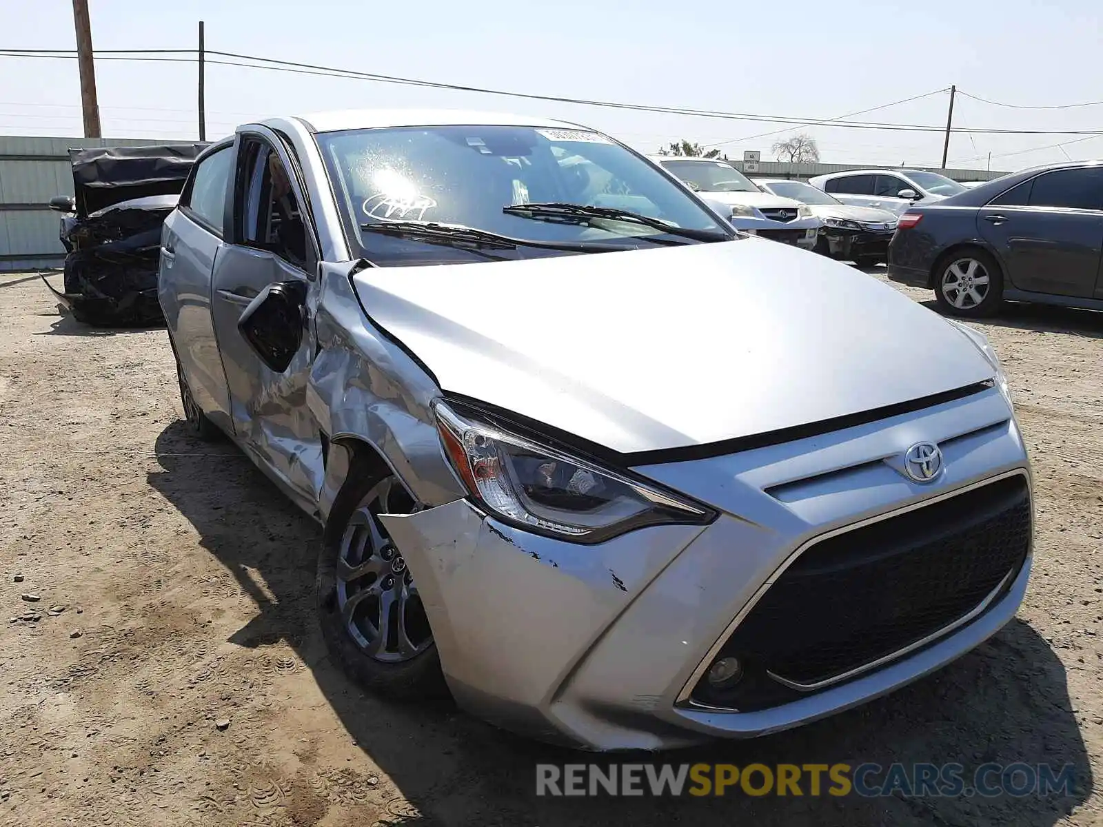 1 Photograph of a damaged car 3MYDLBJV3LY701416 TOYOTA YARIS 2020