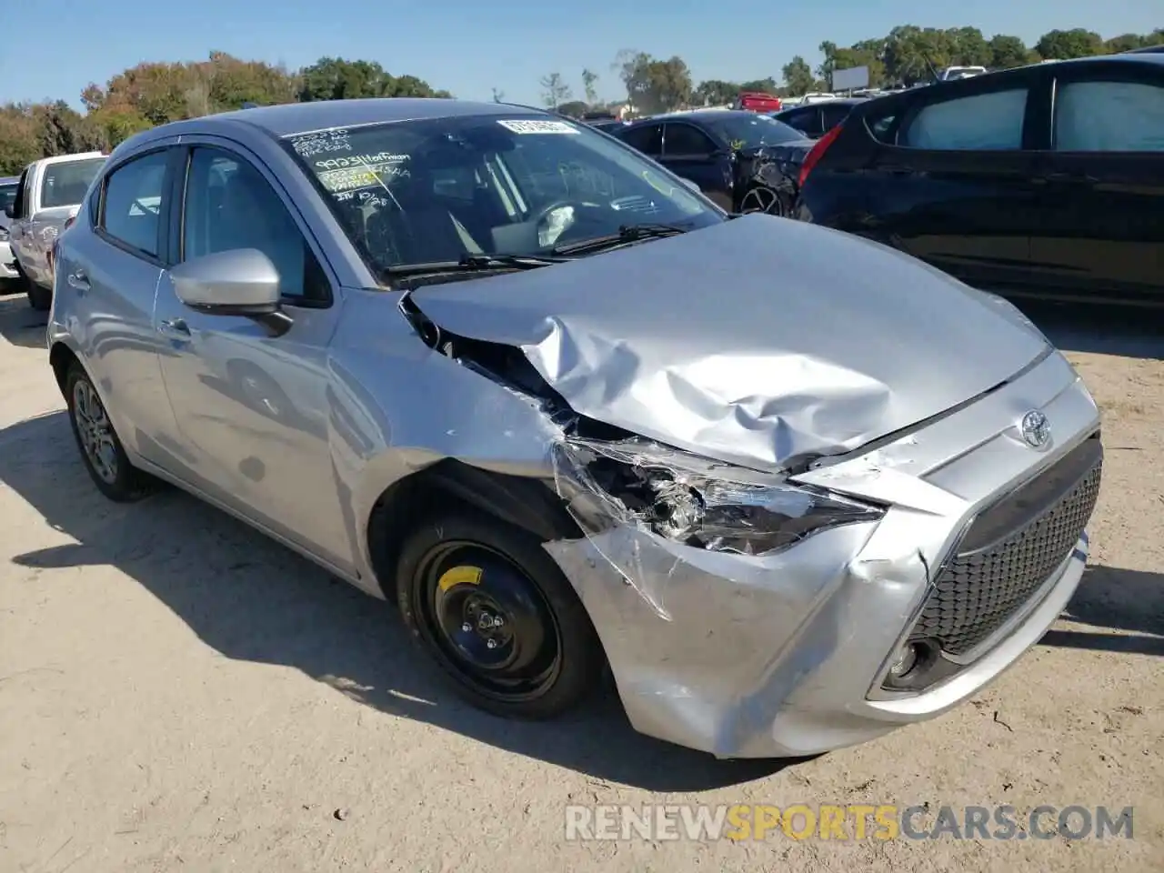 1 Photograph of a damaged car 3MYDLBJV3LY708740 TOYOTA YARIS 2020