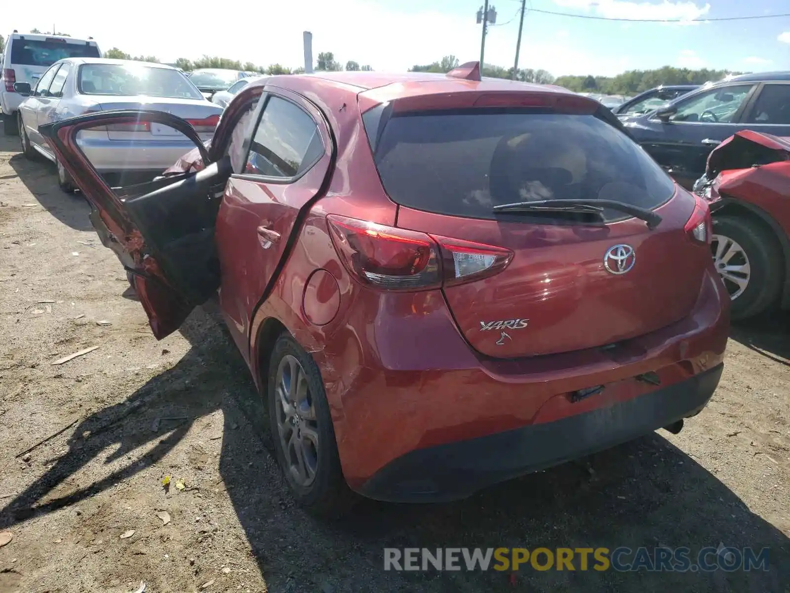 3 Photograph of a damaged car 3MYDLBJV4LY703420 TOYOTA YARIS 2020