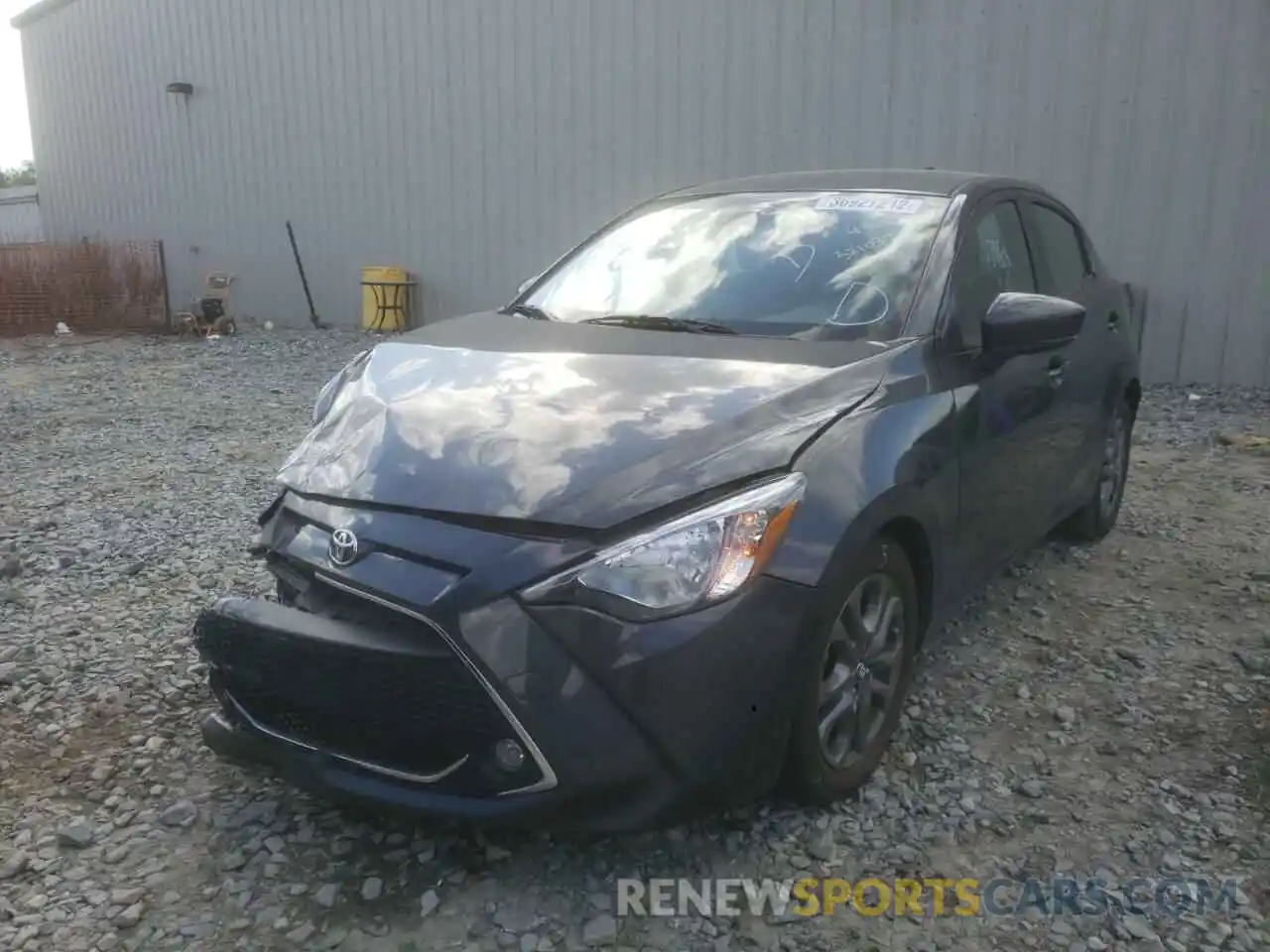 2 Photograph of a damaged car 3MYDLBJV4LY704325 TOYOTA YARIS 2020