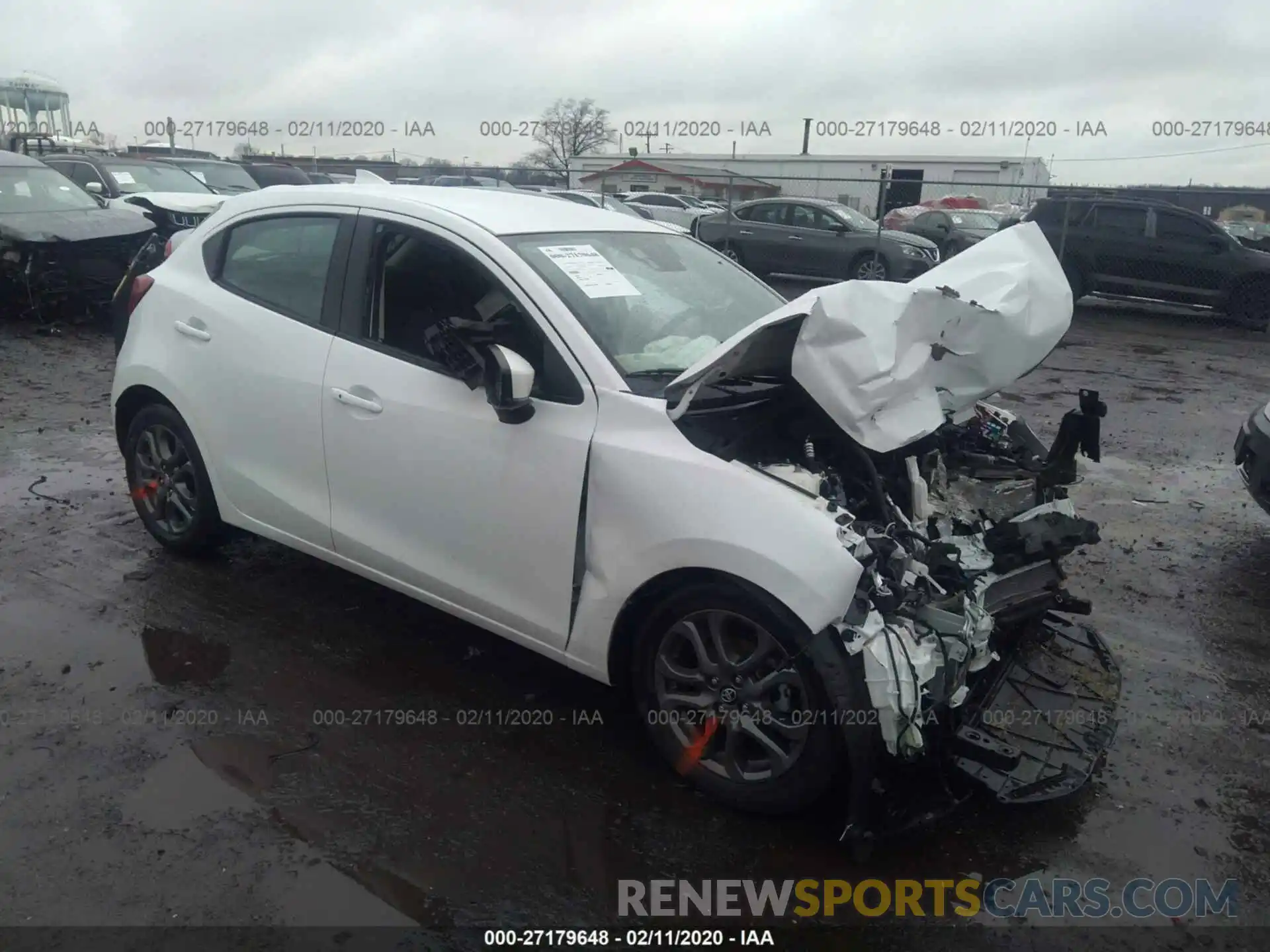 1 Photograph of a damaged car 3MYDLBJV4LY704423 TOYOTA YARIS 2020