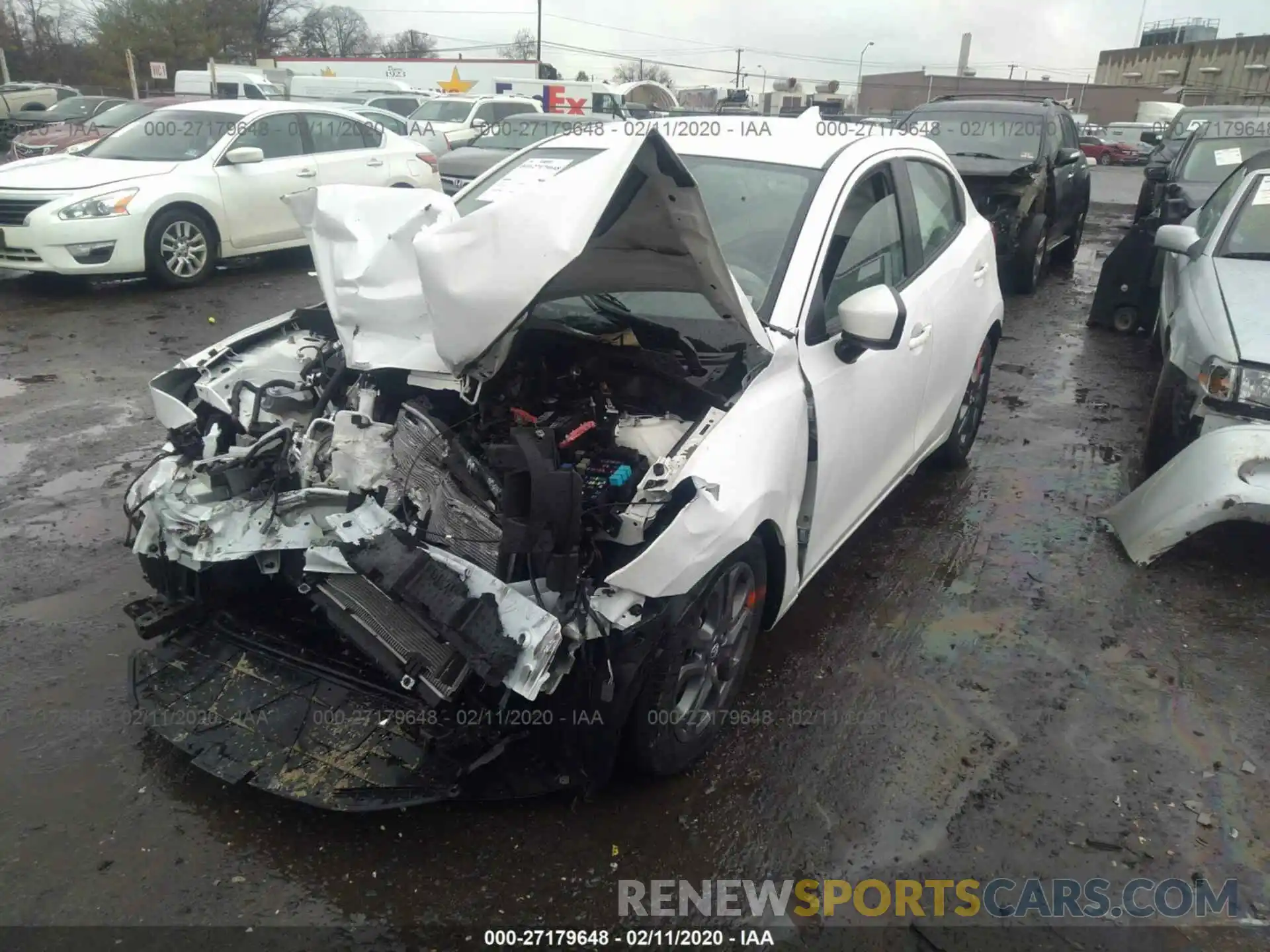 2 Photograph of a damaged car 3MYDLBJV4LY704423 TOYOTA YARIS 2020