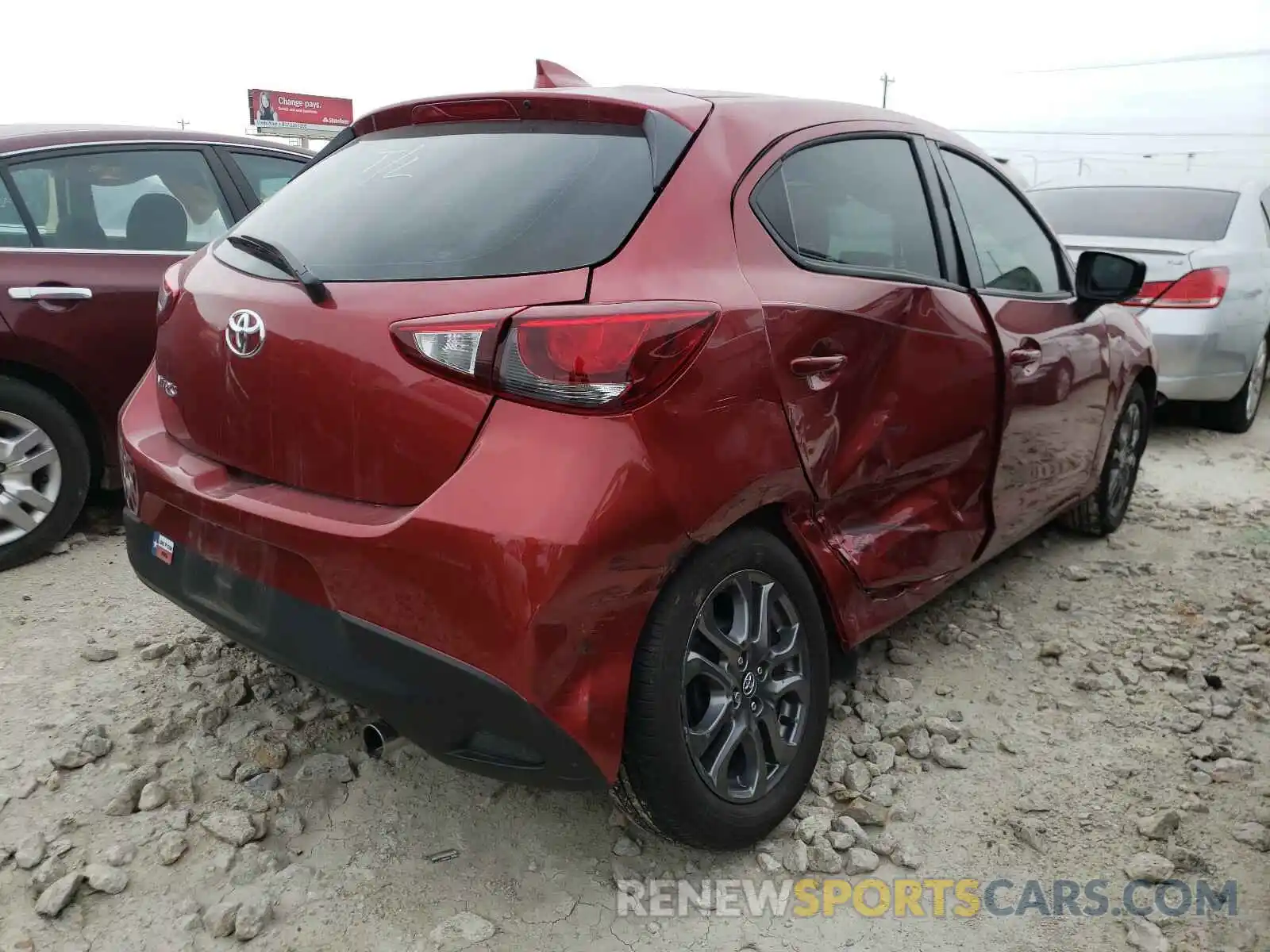 4 Photograph of a damaged car 3MYDLBJV4LY710433 TOYOTA YARIS 2020