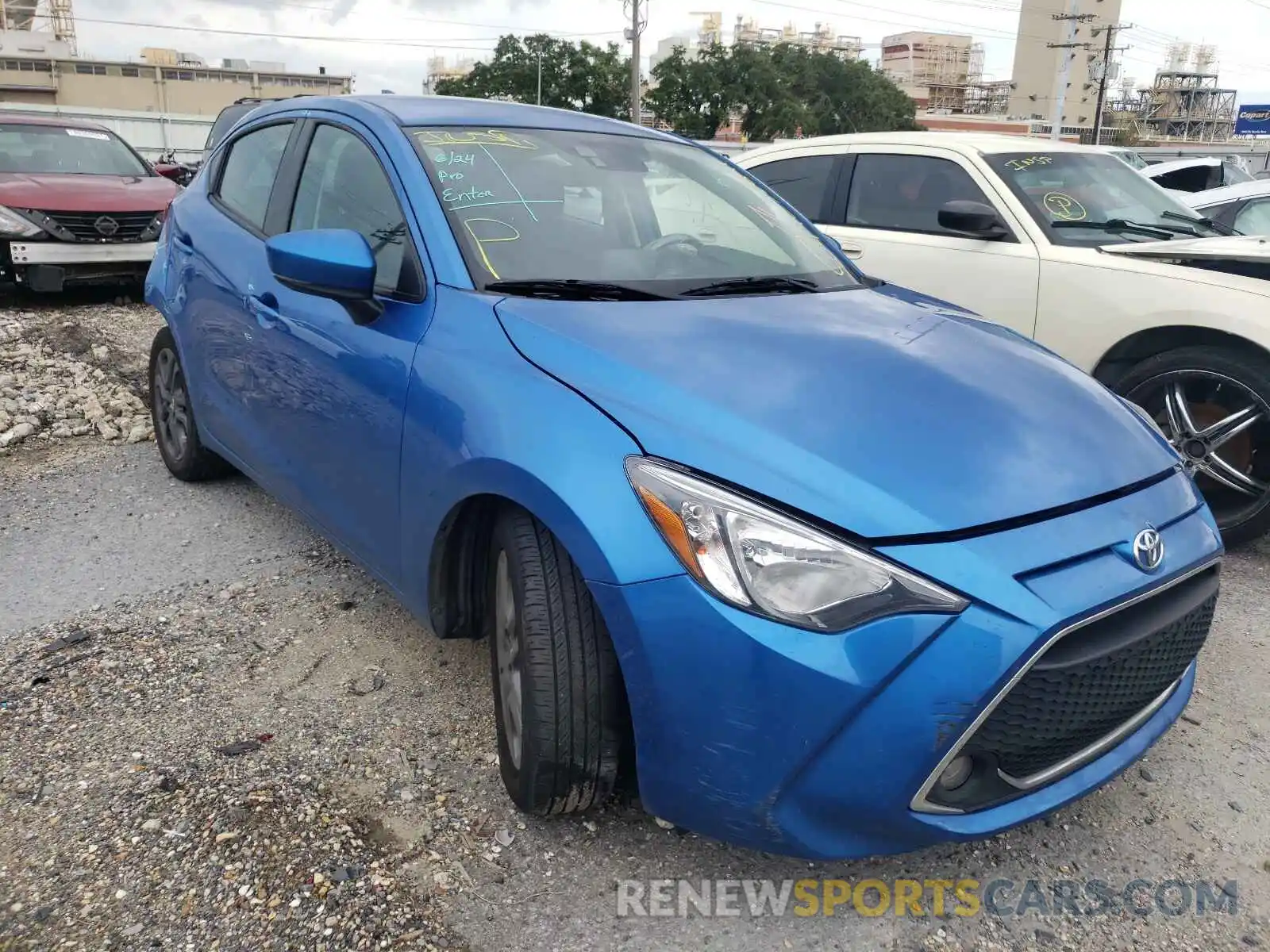 1 Photograph of a damaged car 3MYDLBJV5LY700932 TOYOTA YARIS 2020