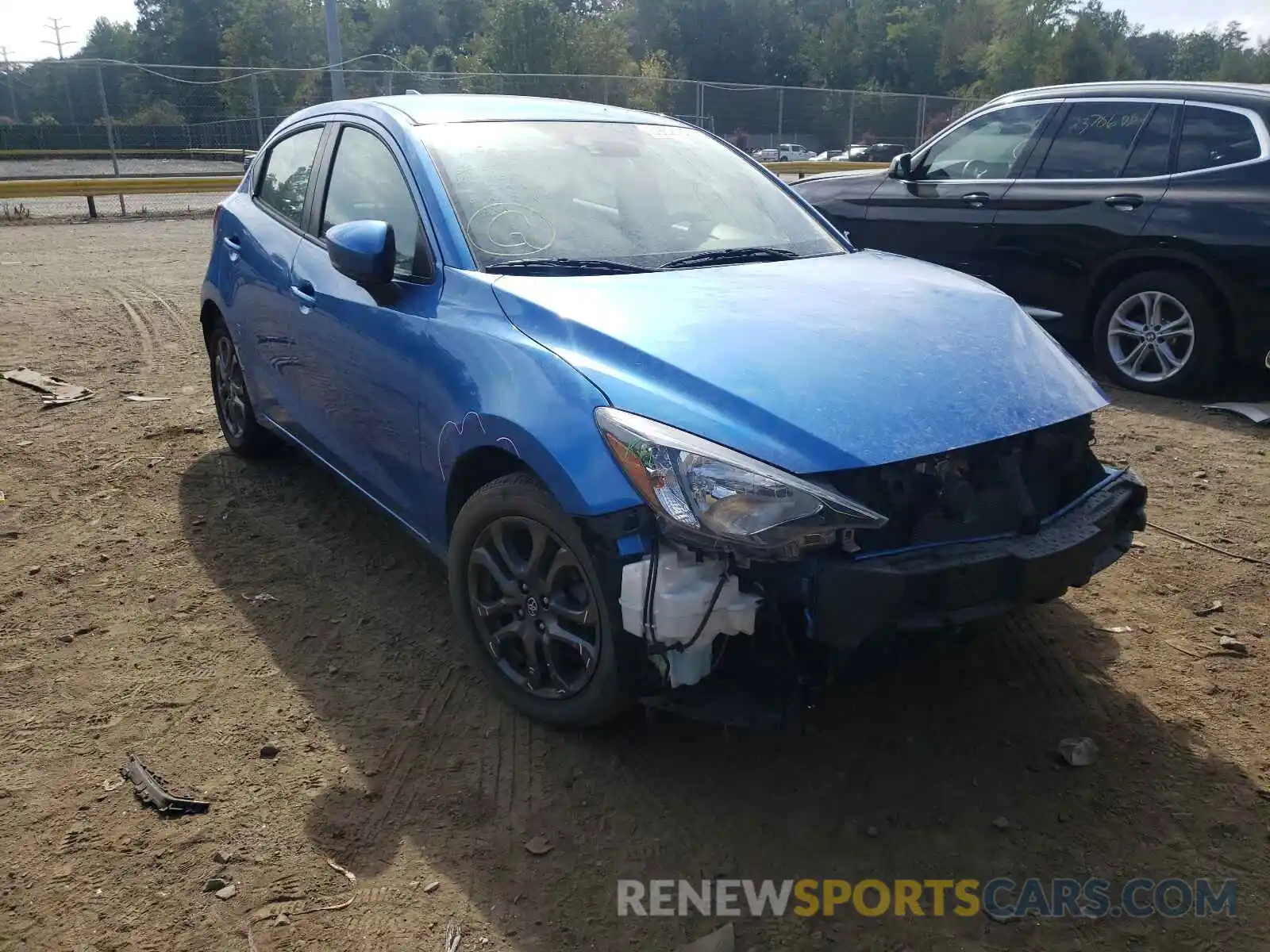 1 Photograph of a damaged car 3MYDLBJV5LY702485 TOYOTA YARIS 2020