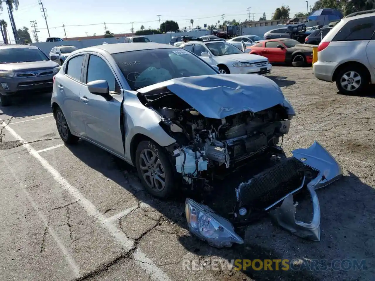 1 Photograph of a damaged car 3MYDLBJV5LY703765 TOYOTA YARIS 2020