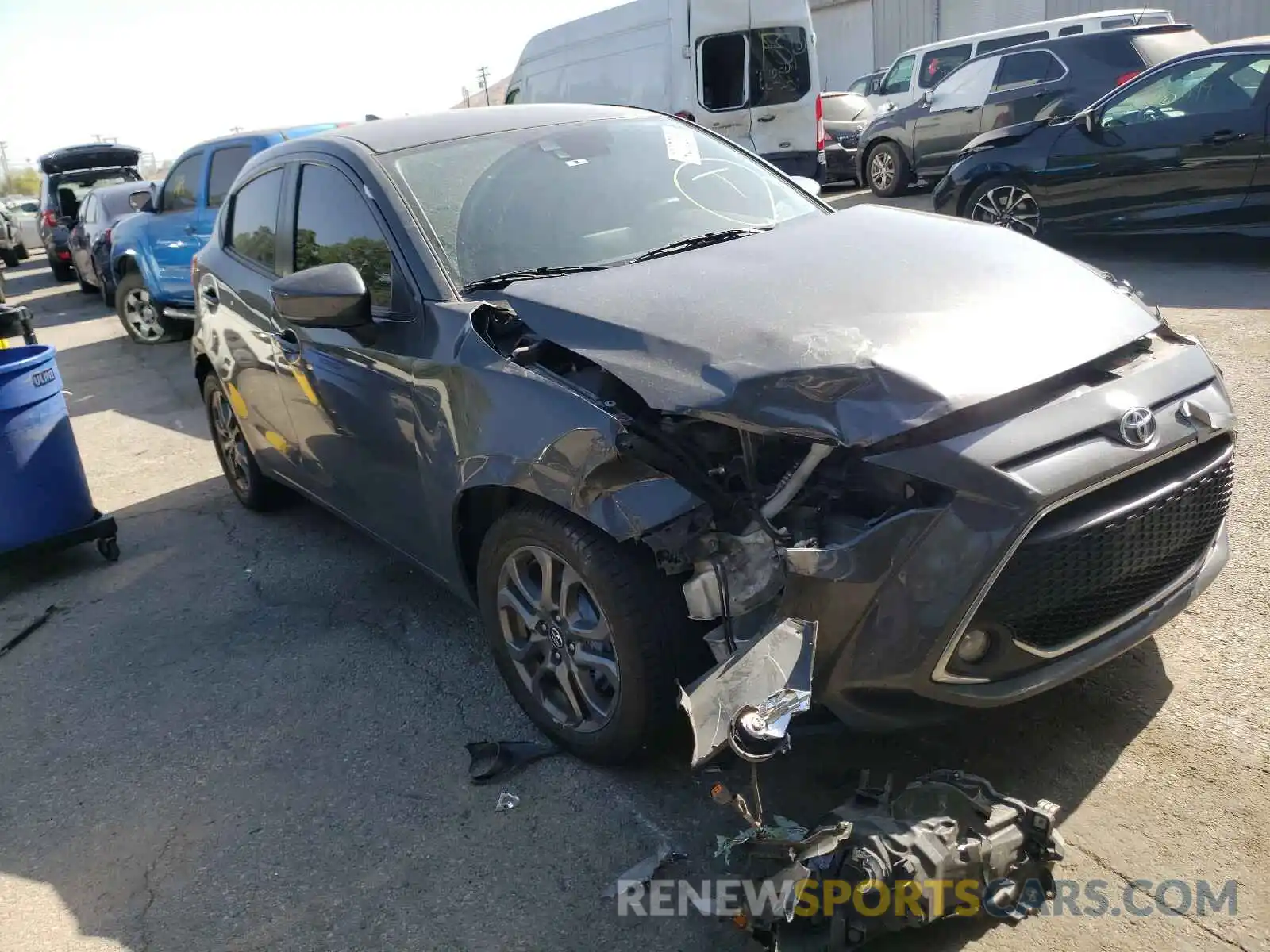 1 Photograph of a damaged car 3MYDLBJV5LY703829 TOYOTA YARIS 2020