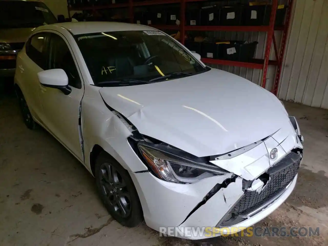 1 Photograph of a damaged car 3MYDLBJV5LY706147 TOYOTA YARIS 2020