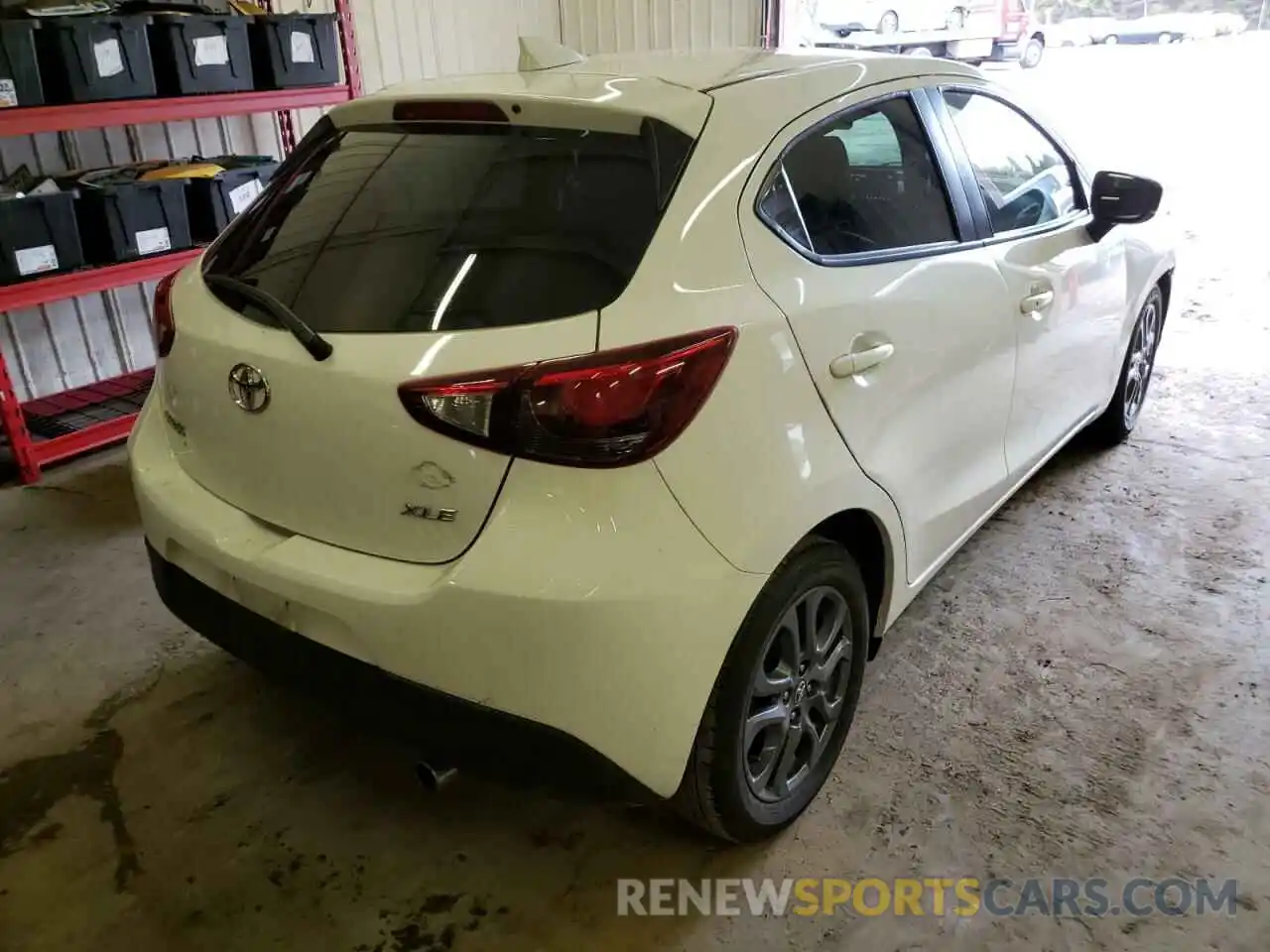 4 Photograph of a damaged car 3MYDLBJV5LY706147 TOYOTA YARIS 2020