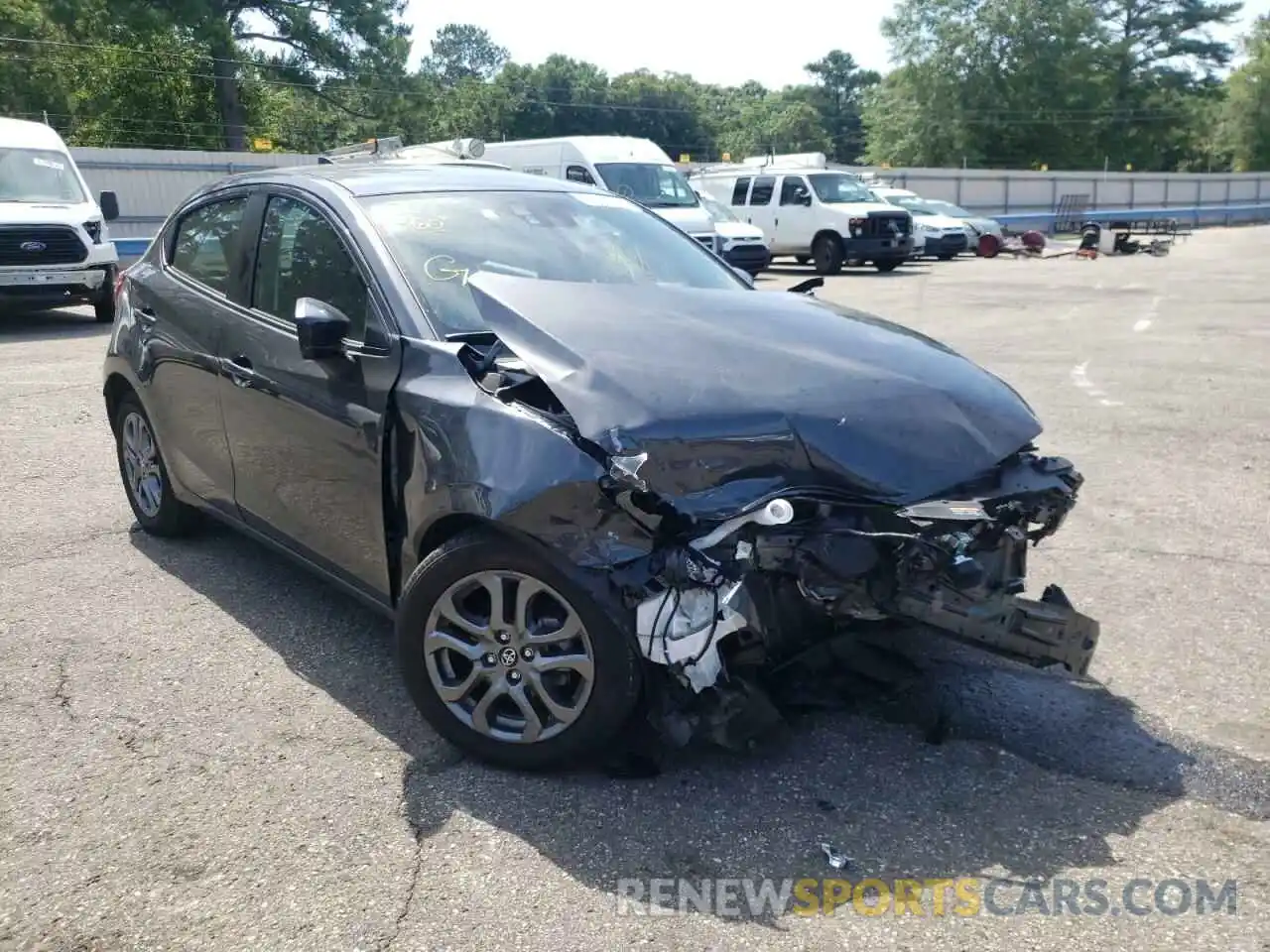 1 Photograph of a damaged car 3MYDLBJV5LY707430 TOYOTA YARIS 2020