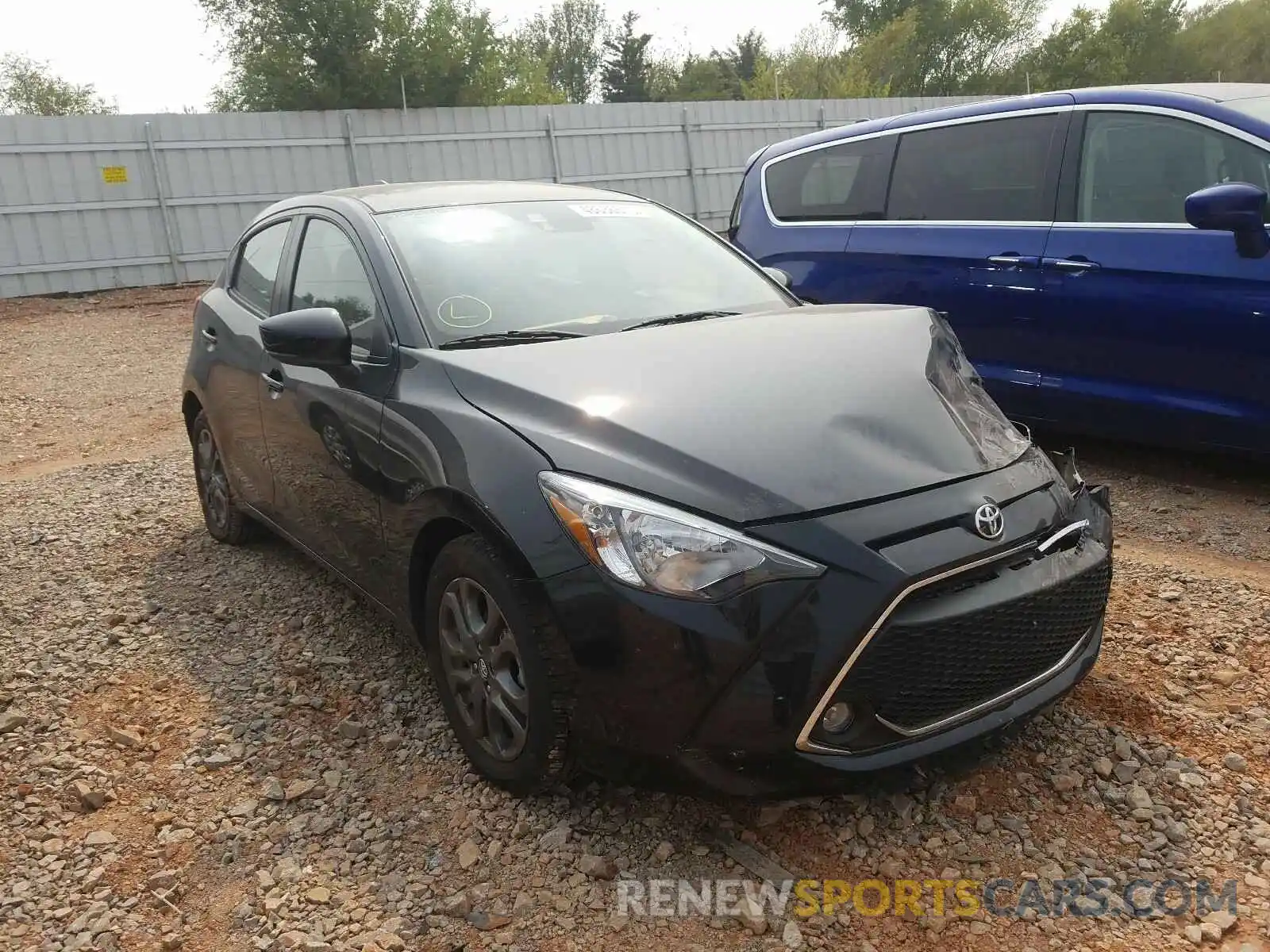 1 Photograph of a damaged car 3MYDLBJV6LY700471 TOYOTA YARIS 2020