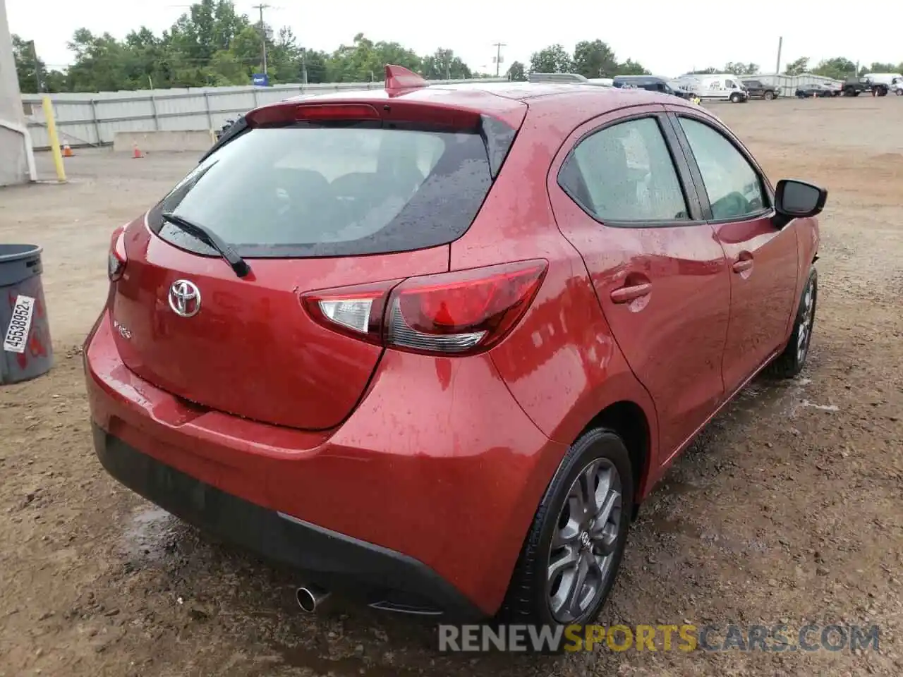 4 Photograph of a damaged car 3MYDLBJV6LY700731 TOYOTA YARIS 2020