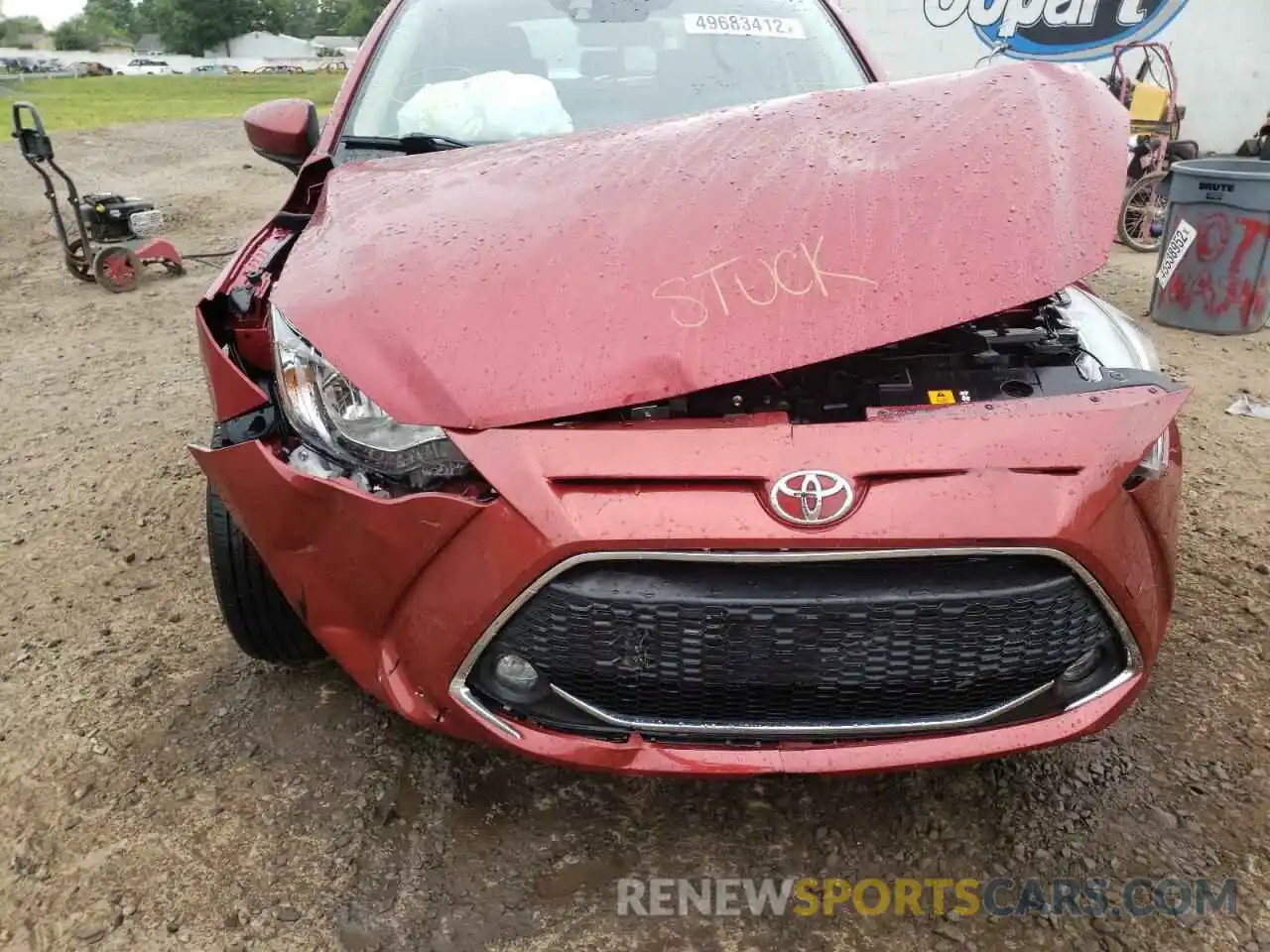 9 Photograph of a damaged car 3MYDLBJV6LY700731 TOYOTA YARIS 2020