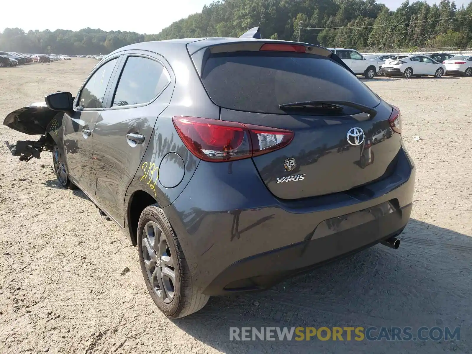 3 Photograph of a damaged car 3MYDLBJV6LY701894 TOYOTA YARIS 2020