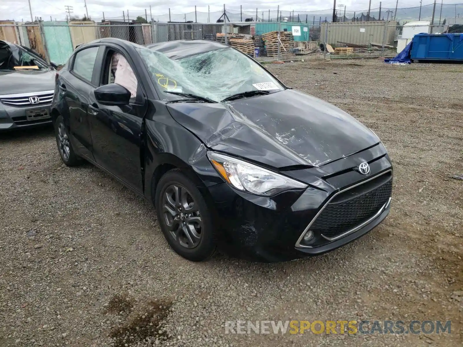 1 Photograph of a damaged car 3MYDLBJV6LY707047 TOYOTA YARIS 2020