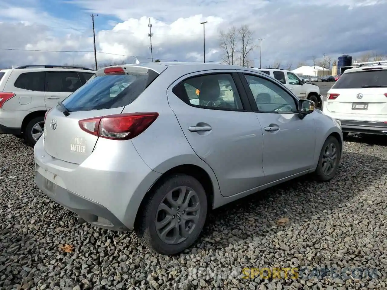 3 Photograph of a damaged car 3MYDLBJV6LY707792 TOYOTA YARIS 2020