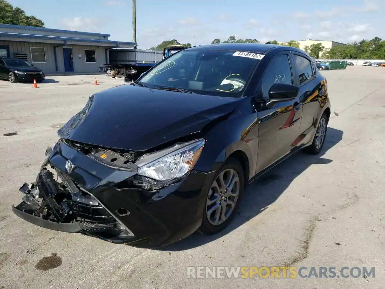 2 Photograph of a damaged car 3MYDLBJV7LY706280 TOYOTA YARIS 2020