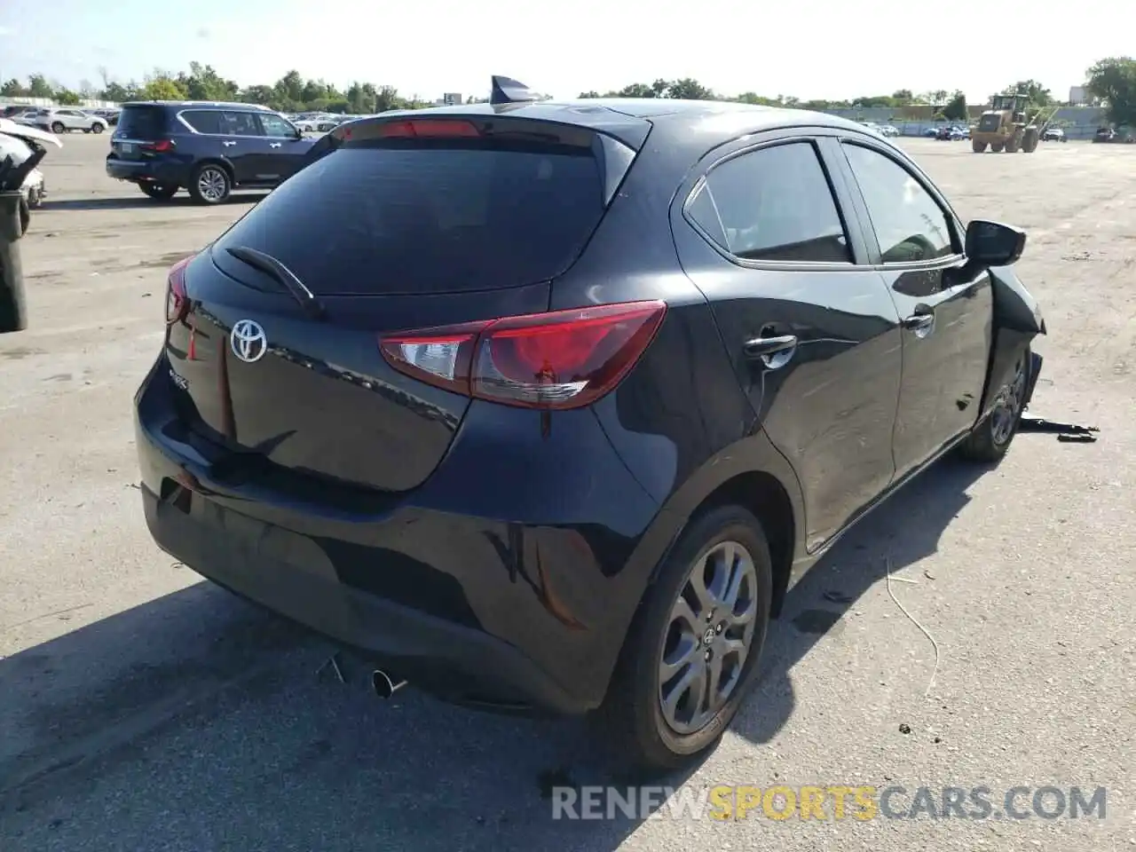 4 Photograph of a damaged car 3MYDLBJV7LY706280 TOYOTA YARIS 2020