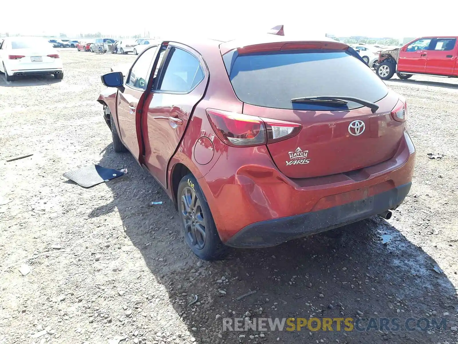 3 Photograph of a damaged car 3MYDLBJV7LY711074 TOYOTA YARIS 2020