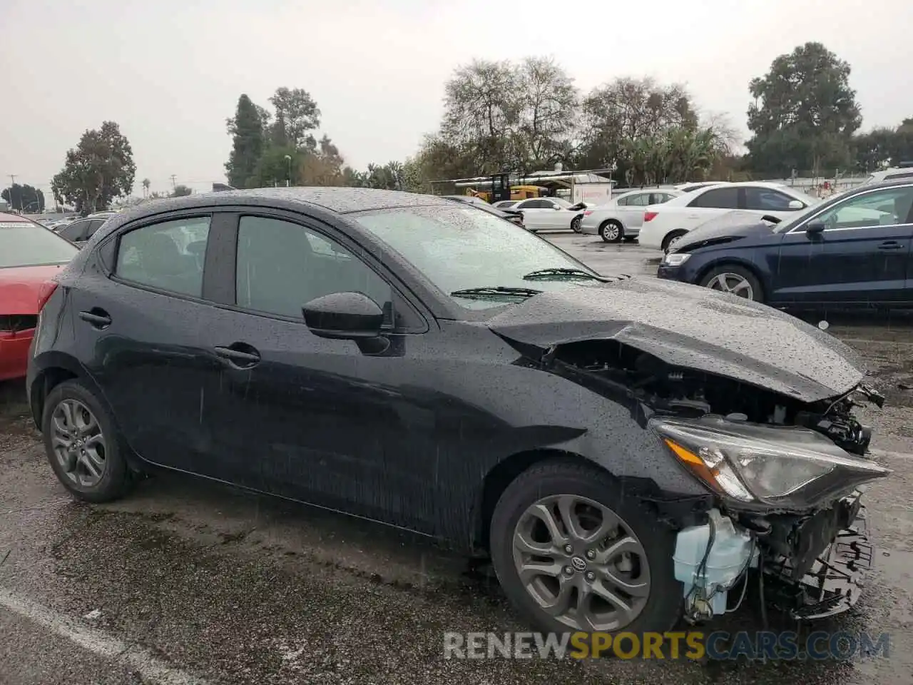 4 Photograph of a damaged car 3MYDLBJV8LY705302 TOYOTA YARIS 2020