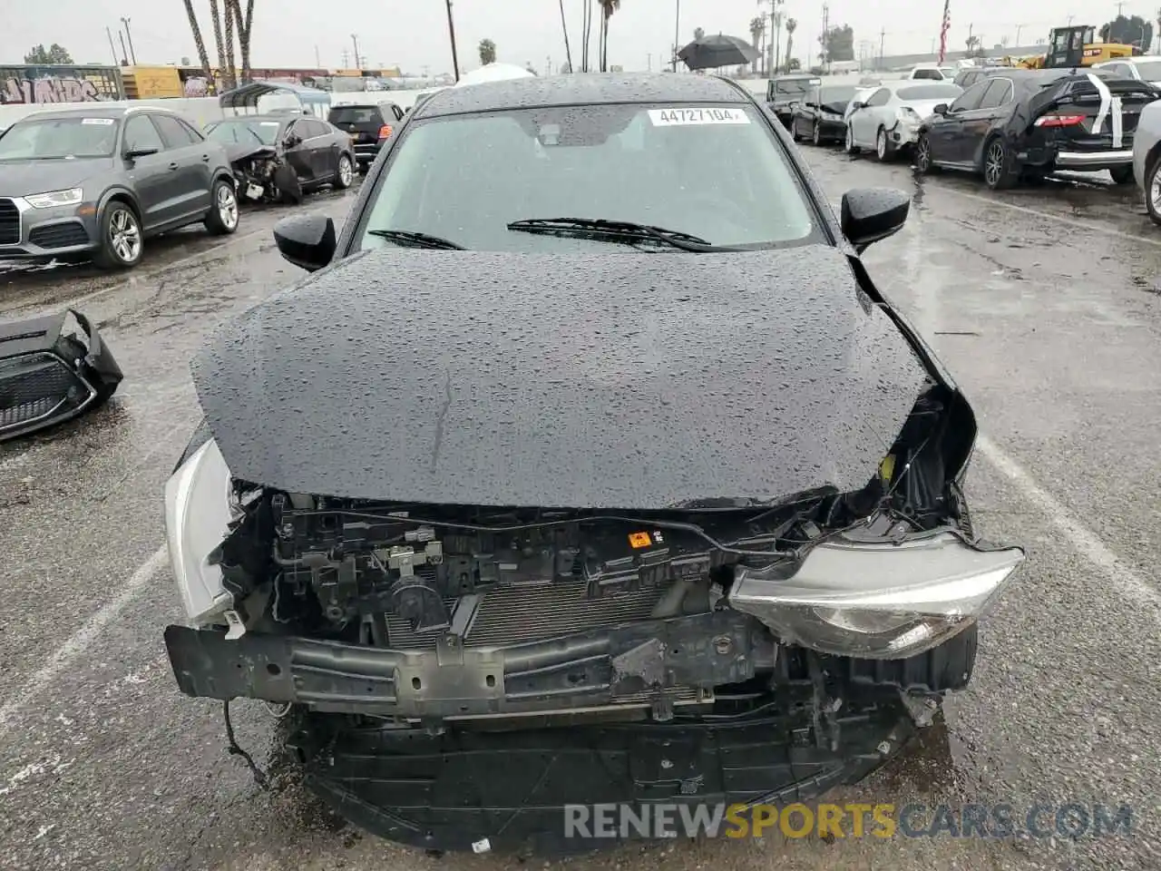 5 Photograph of a damaged car 3MYDLBJV8LY705302 TOYOTA YARIS 2020