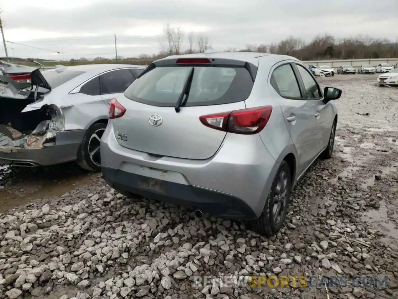 4 Photograph of a damaged car 3MYDLBJV8LY715649 TOYOTA YARIS 2020