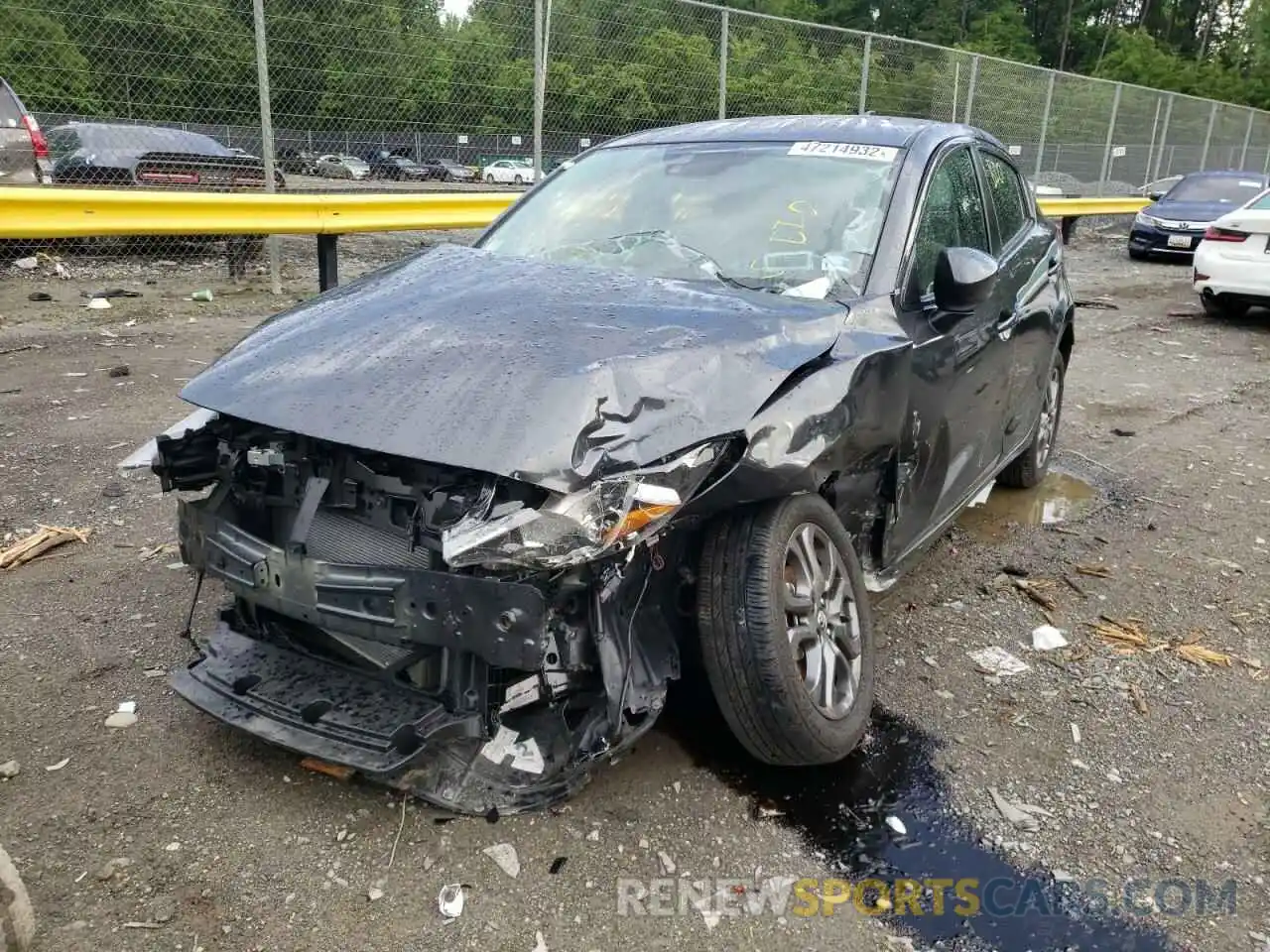 2 Photograph of a damaged car 3MYDLBJV9LY704546 TOYOTA YARIS 2020