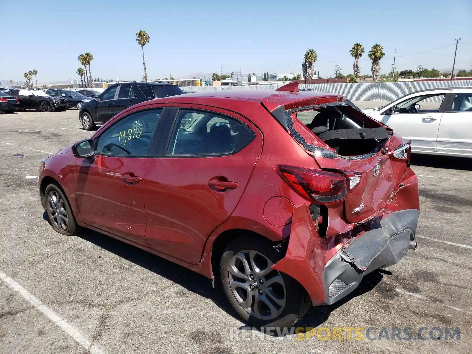 3 Photograph of a damaged car 3MYDLBJV9LY705020 TOYOTA YARIS 2020