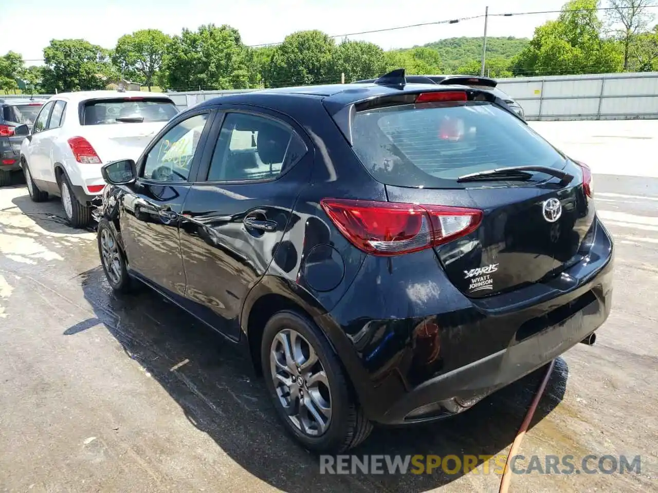 3 Photograph of a damaged car 3MYDLBJV9LY705535 TOYOTA YARIS 2020