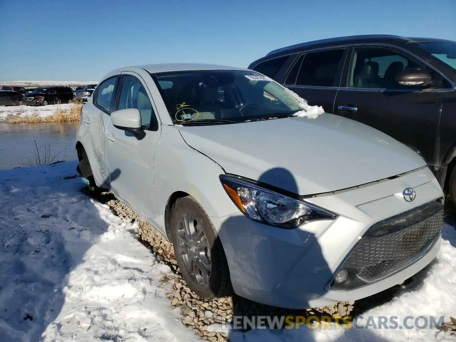 1 Photograph of a damaged car 3MYDLBJVXLY702501 TOYOTA YARIS 2020