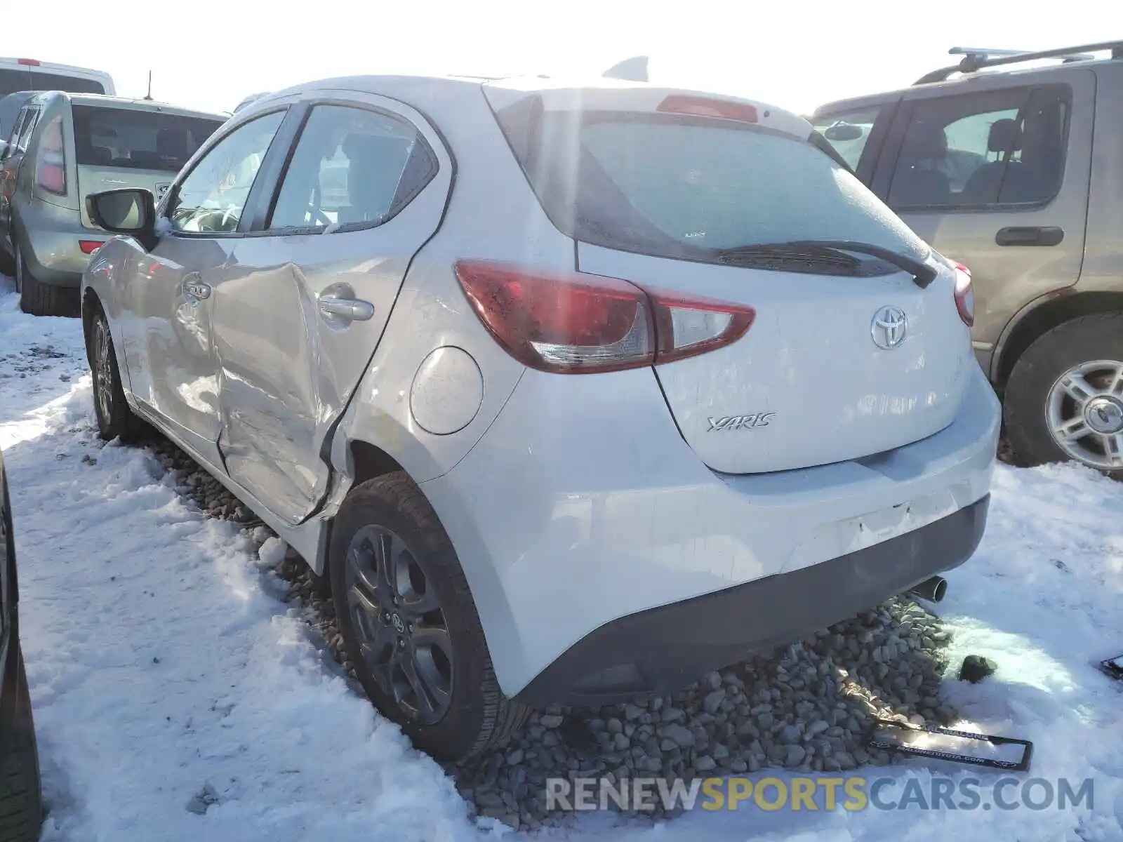 3 Photograph of a damaged car 3MYDLBJVXLY702501 TOYOTA YARIS 2020