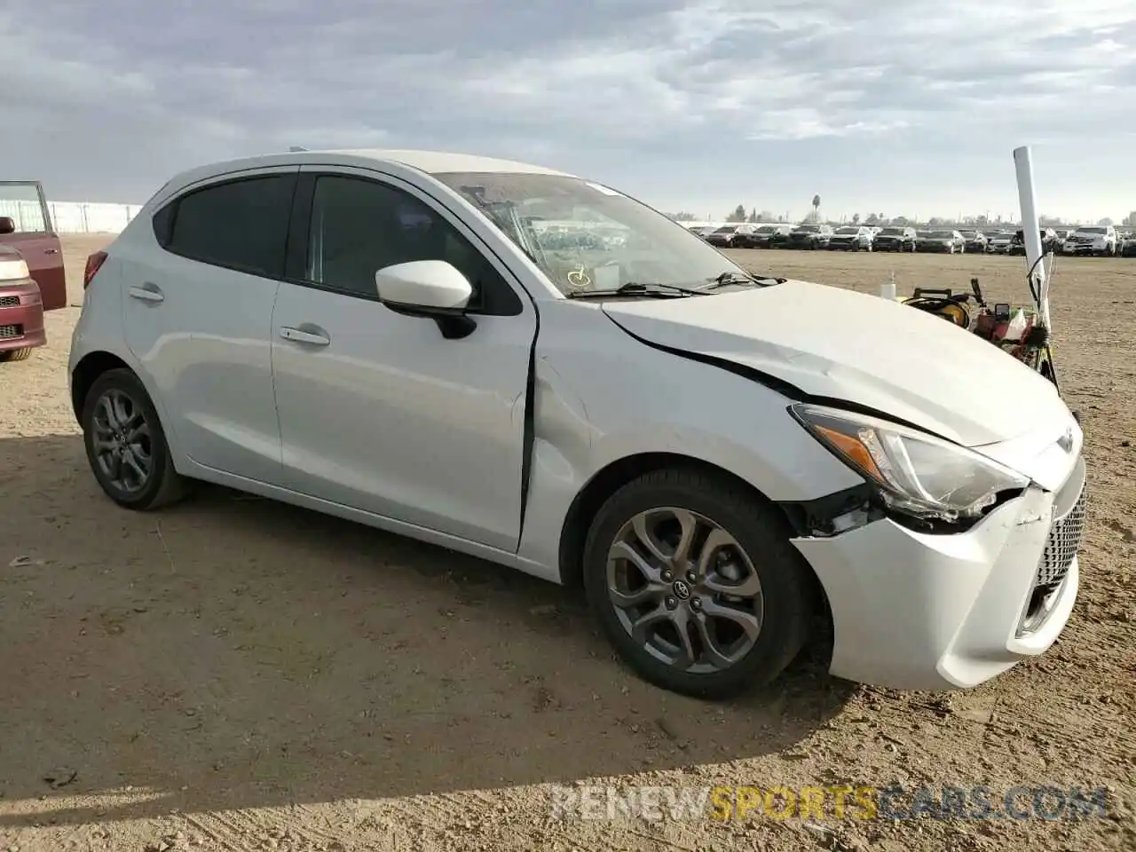 4 Photograph of a damaged car 3MYDLBJVXLY708461 TOYOTA YARIS 2020