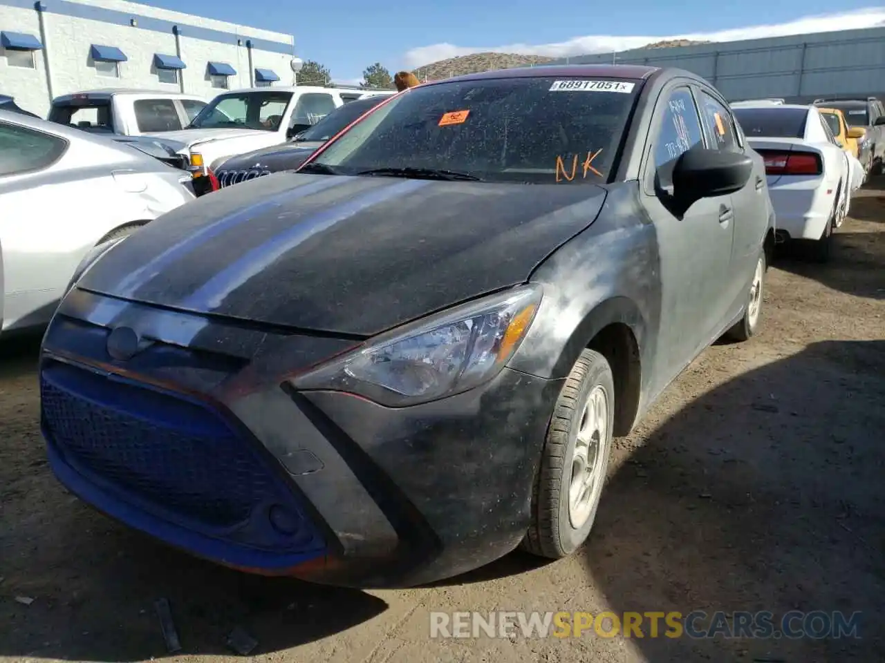 2 Photograph of a damaged car 3MYDLBJVXLY710565 TOYOTA YARIS 2020