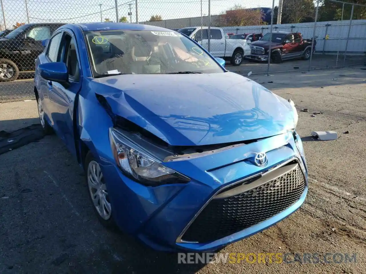 1 Photograph of a damaged car 3MYDLBYV0LY710368 TOYOTA YARIS 2020