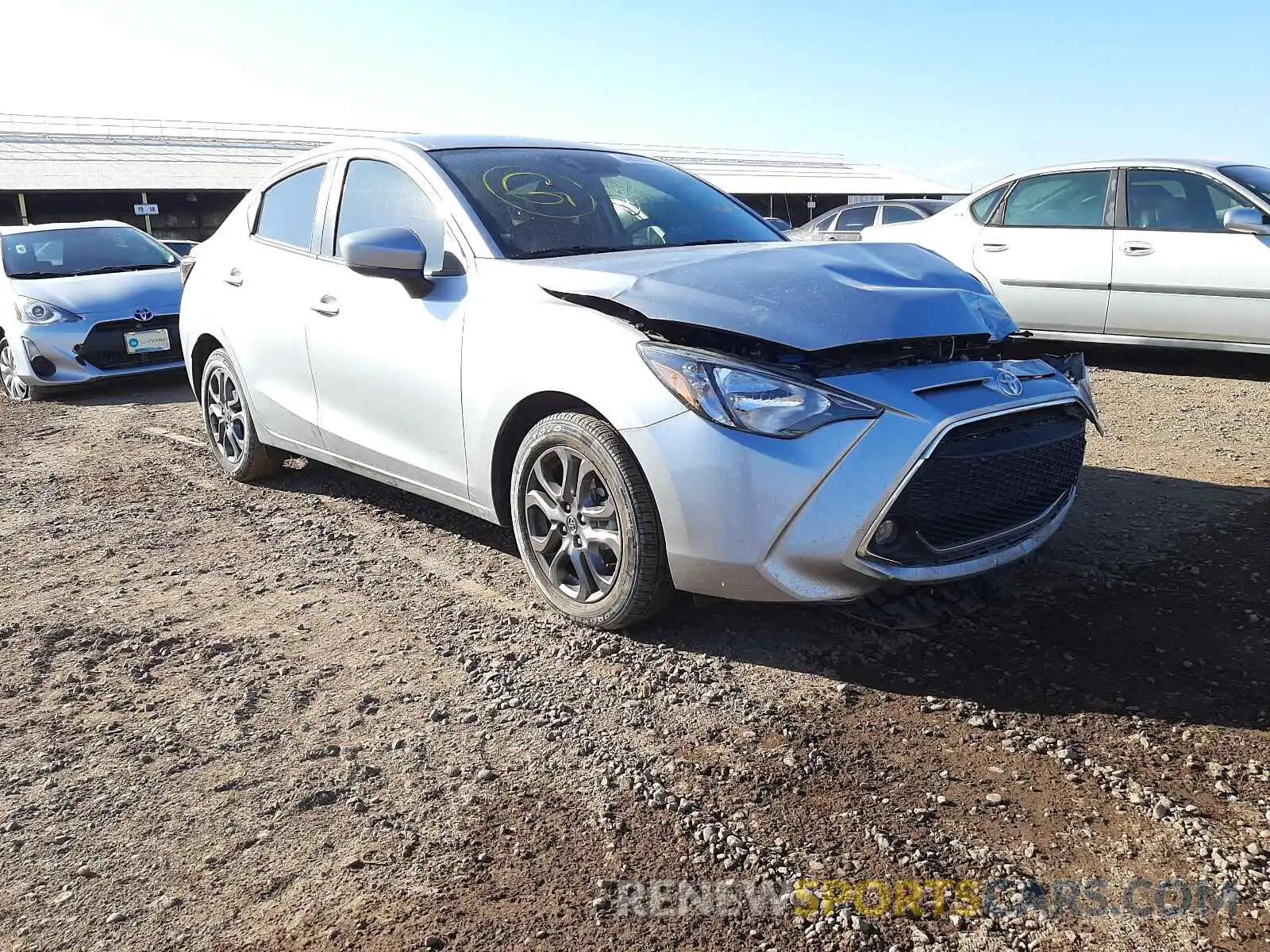 1 Photograph of a damaged car 3MYDLBYV0LY711925 TOYOTA YARIS 2020